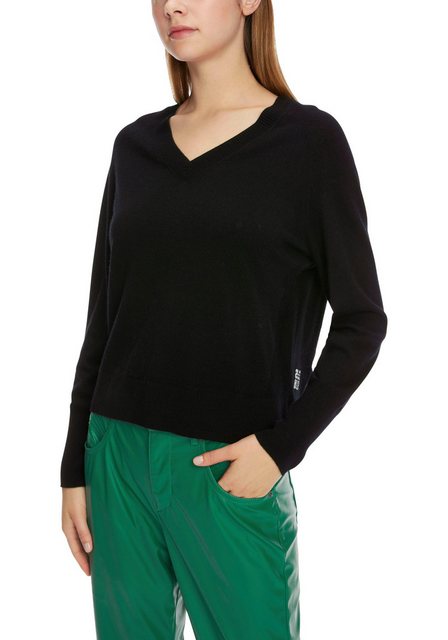 Marc Cain Strickpullover V-Neck-Pullover "Rethink Together" mit leichten Fl günstig online kaufen