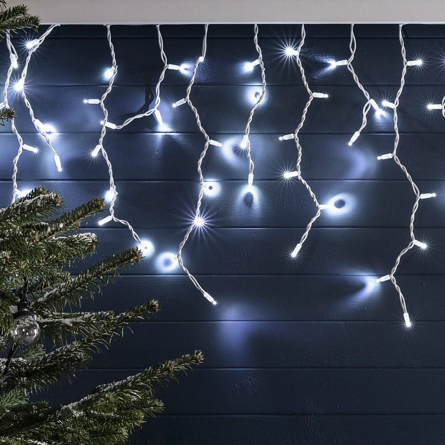 Pro Connect 6m 300er LED Eiszapfen Lichterkette weiß koppelbar weißes Kabel günstig online kaufen