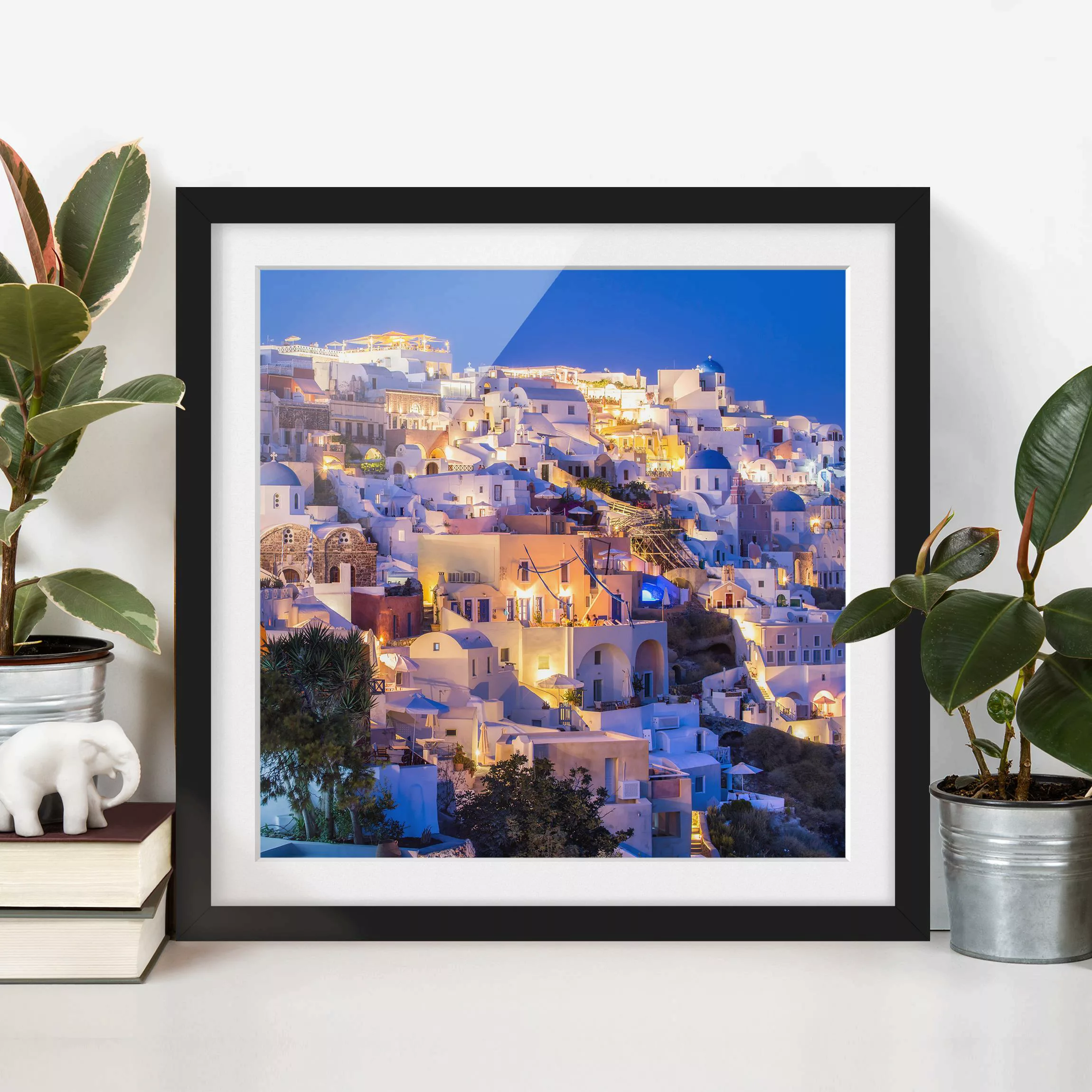 Bild mit Rahmen Santorini at night günstig online kaufen