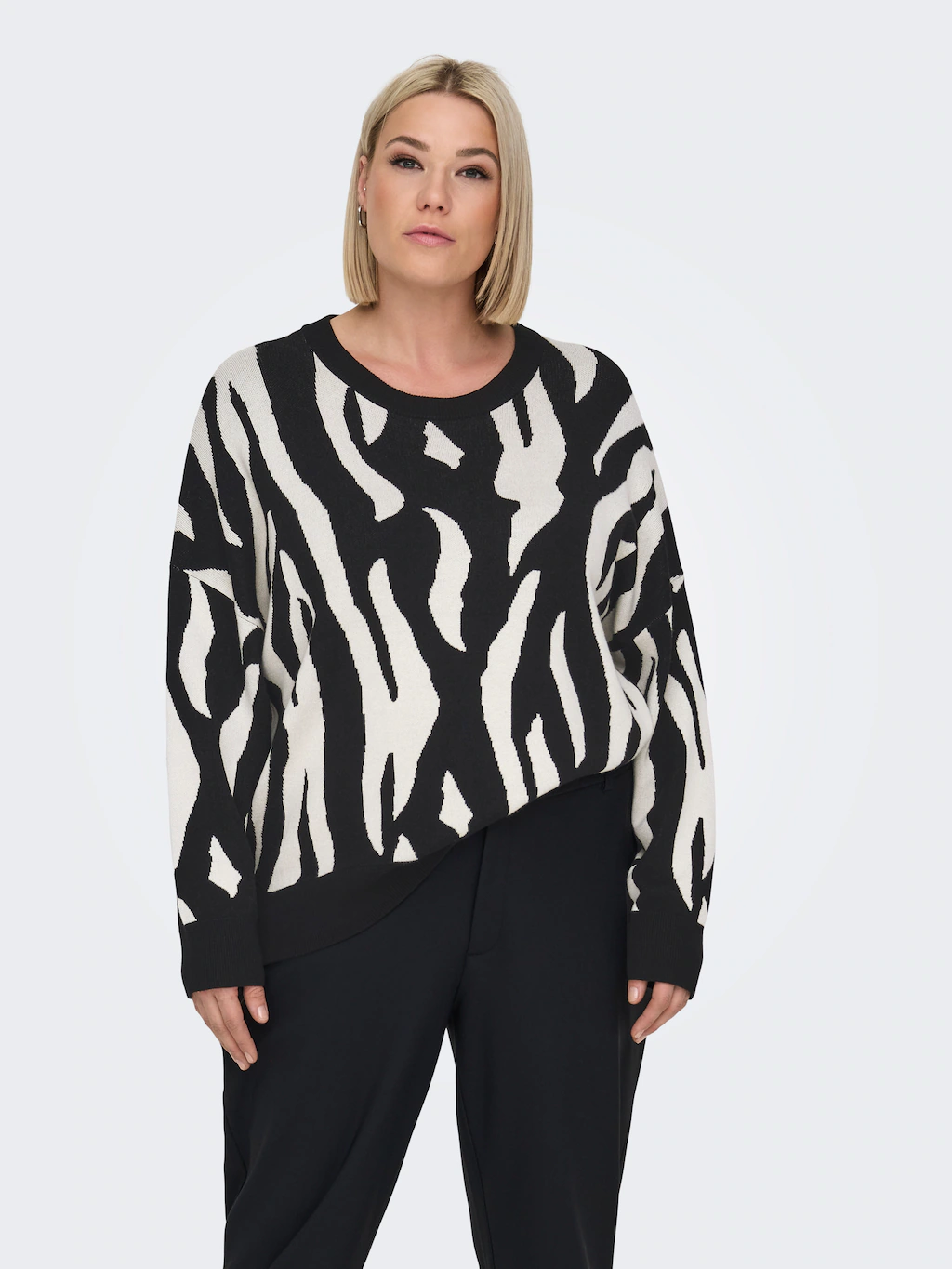 ONLY CARMAKOMA Strickpullover "CARMONTANA LS JQ LOOSE O-NECK KNT" günstig online kaufen