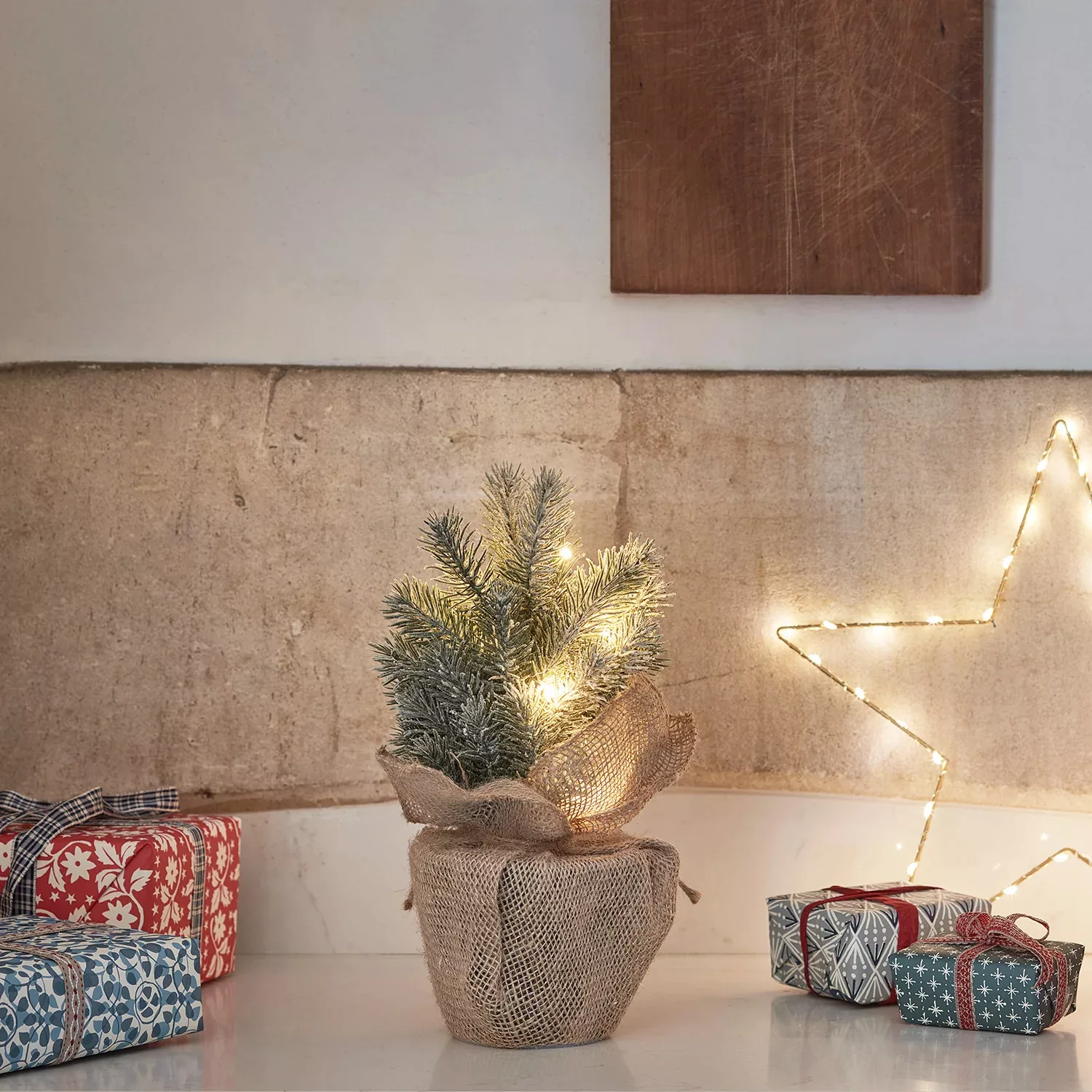 2er Set LED Mini Weihnachtsbäume mit Beleuchtung günstig online kaufen