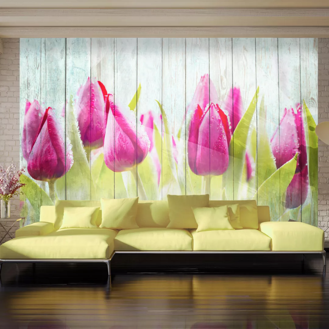 Fototapete - Tulips on white wood günstig online kaufen