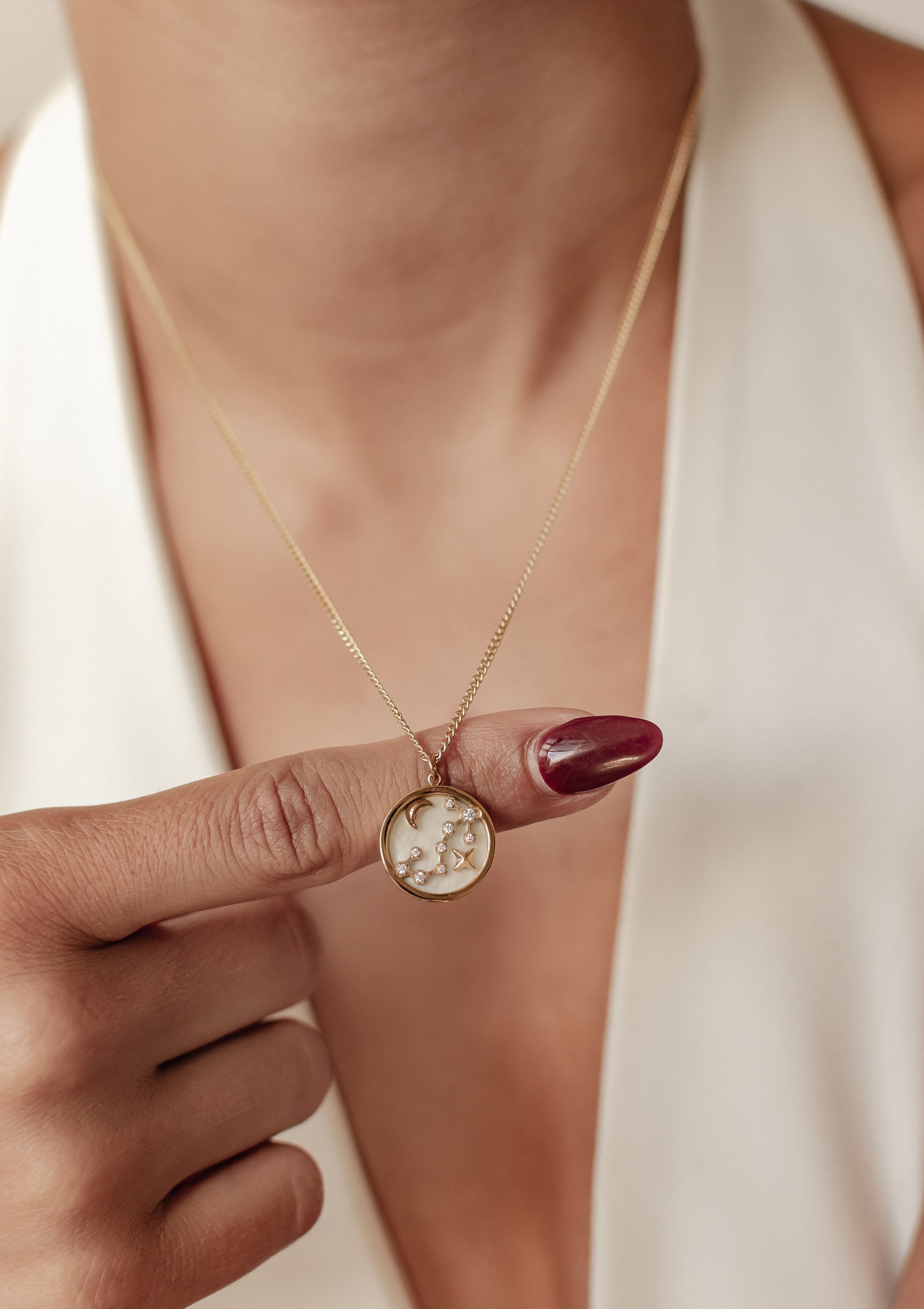 Hey Happiness Kette mit Anhänger Sternzeichen günstig online kaufen