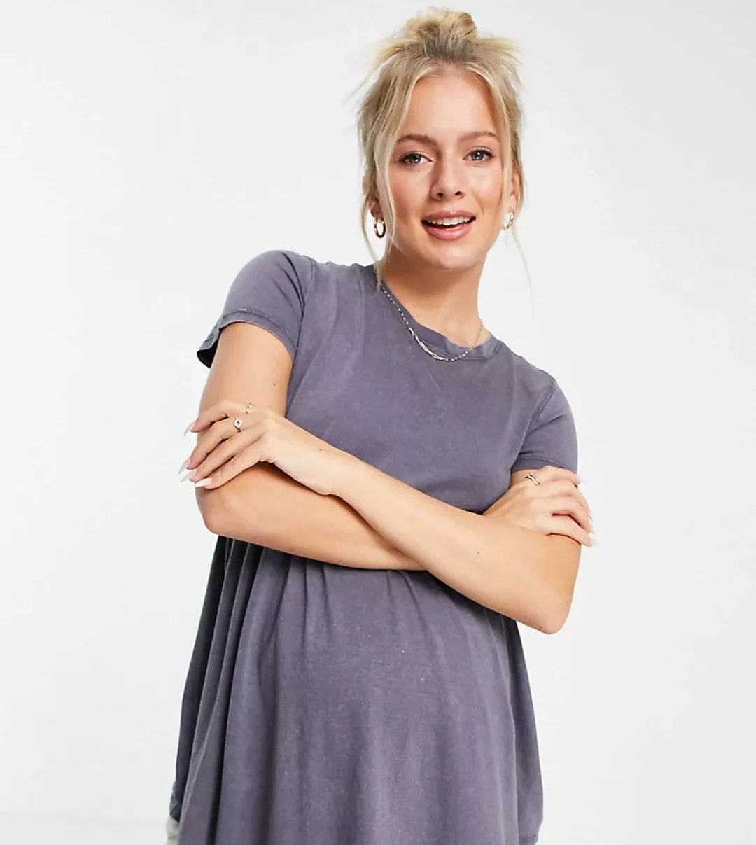 New Look Maternity – T-Shirt mit Schößchen und Acid-Waschung in Dunkelgrau günstig online kaufen