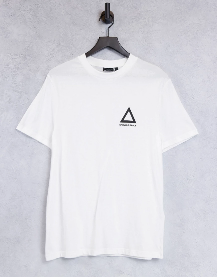 ASOS – Unrvlld Spply – T-Shirt mit Logoprint in Weiß günstig online kaufen