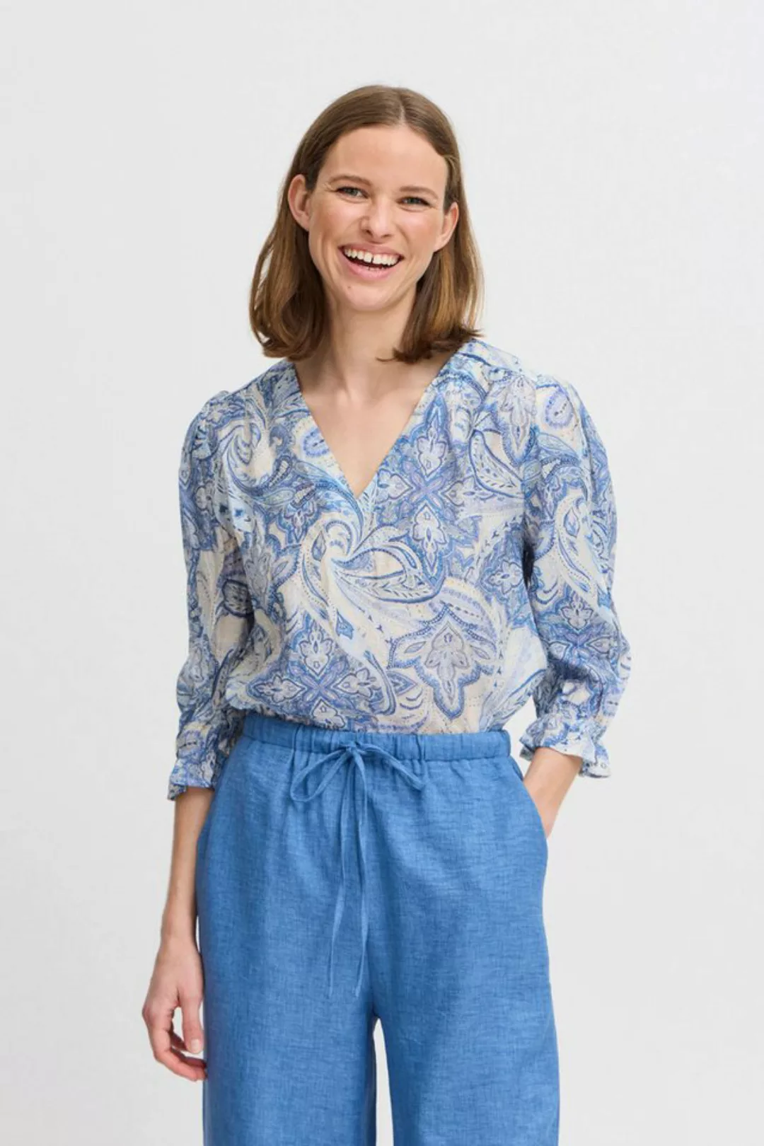 b.young Kurzarmbluse BYFAIRYDAY BLOUSE Moderne Bluse mit V-Ausschnitt günstig online kaufen