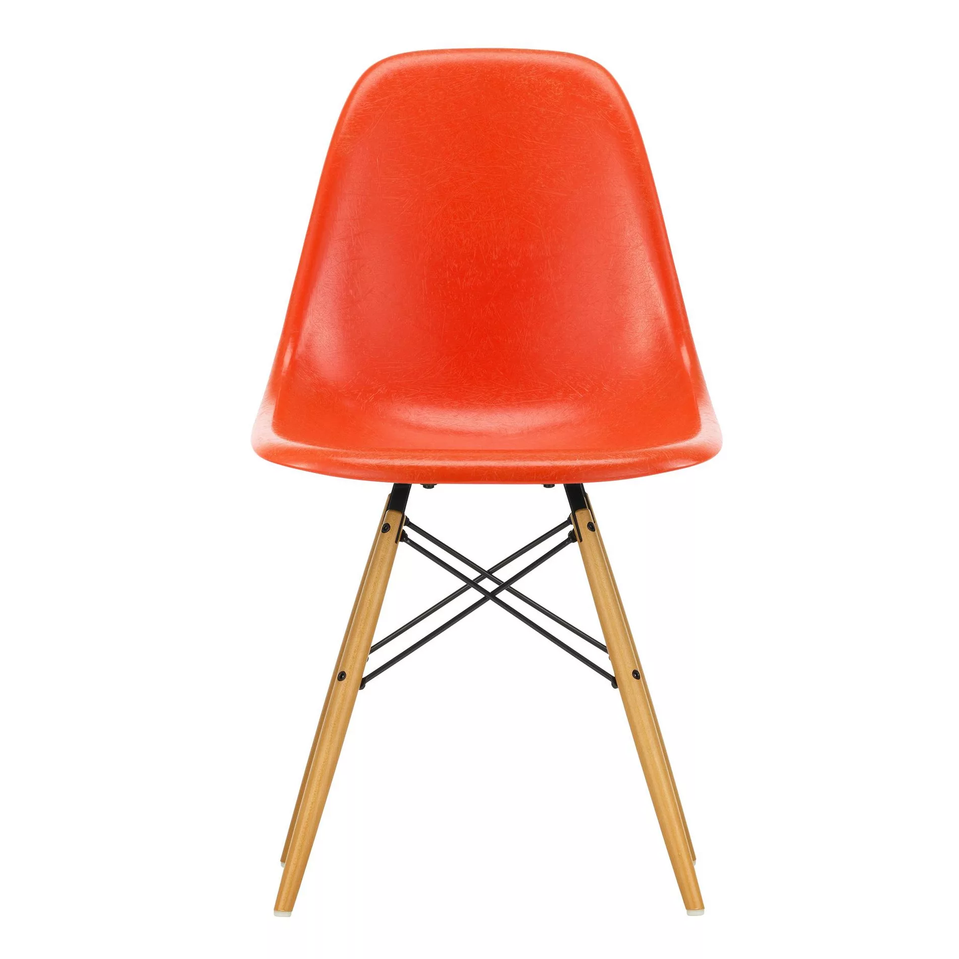 Vitra - Eames Fiberglass Side Chair DSW Ahorn gelblich - rot orange/Sitzsch günstig online kaufen