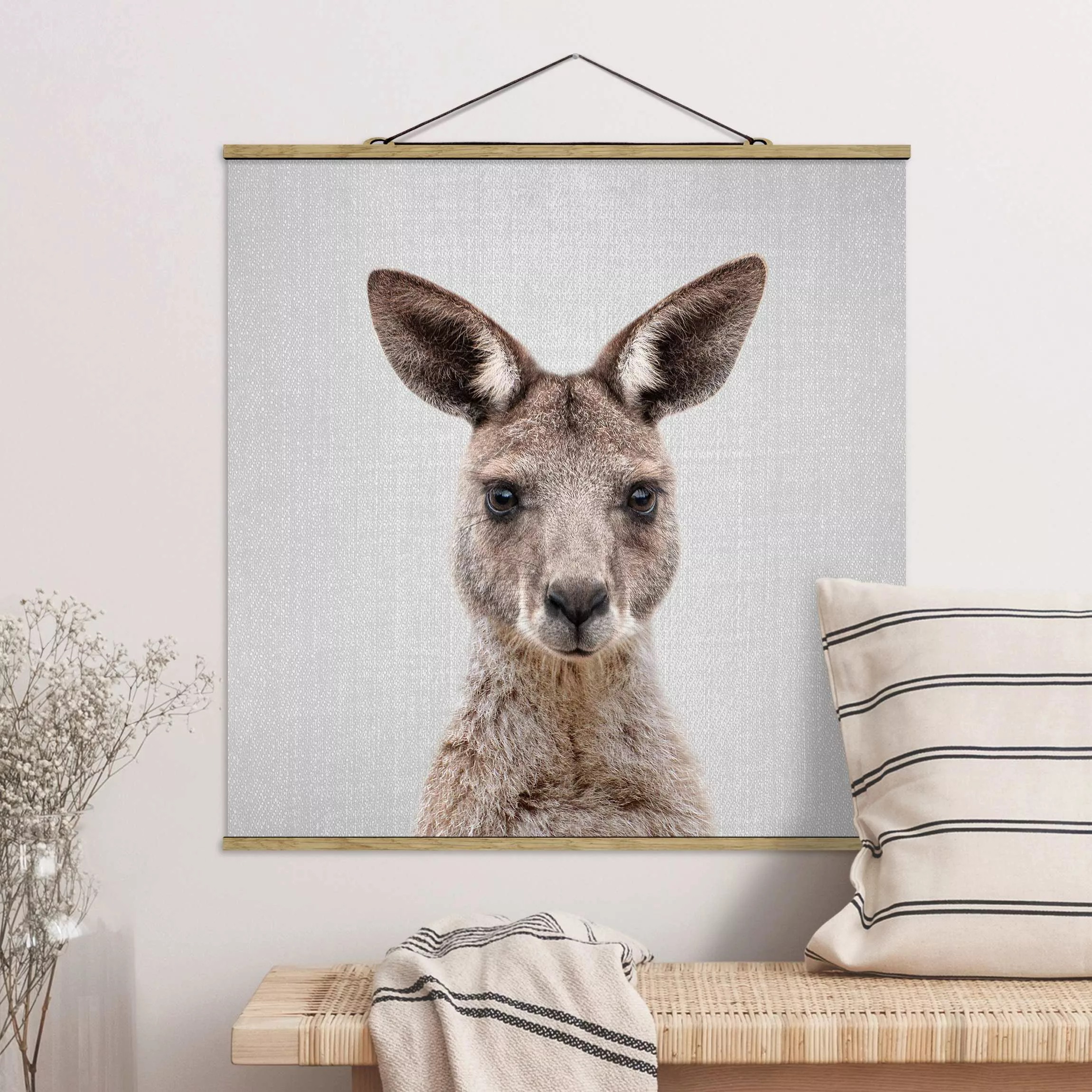 Stoffbild mit Posterleisten Känguru Knut günstig online kaufen
