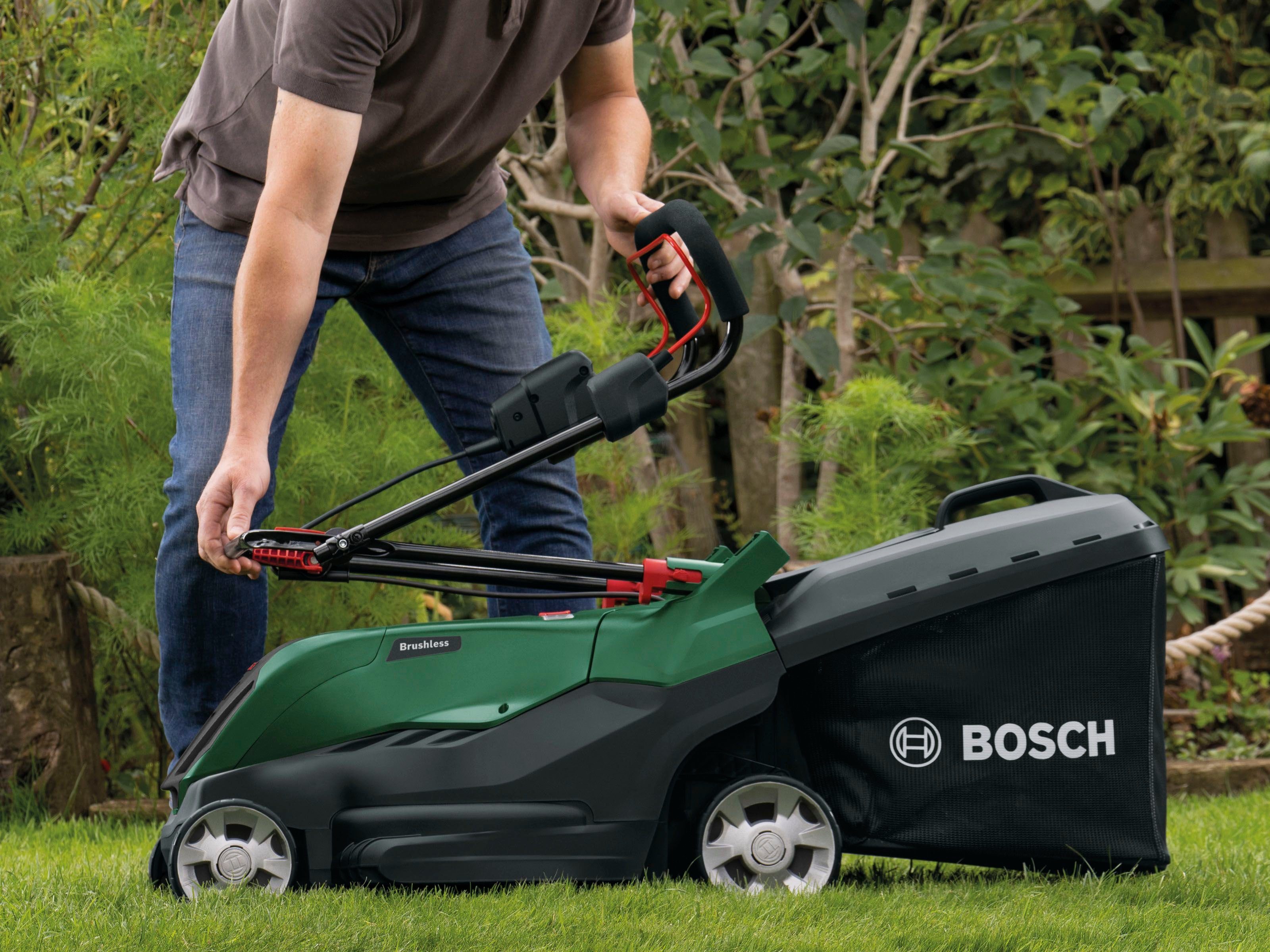 Bosch Akku-Rasenmäher Advanced Rotak 36 V-44-750 Solo günstig online kaufen
