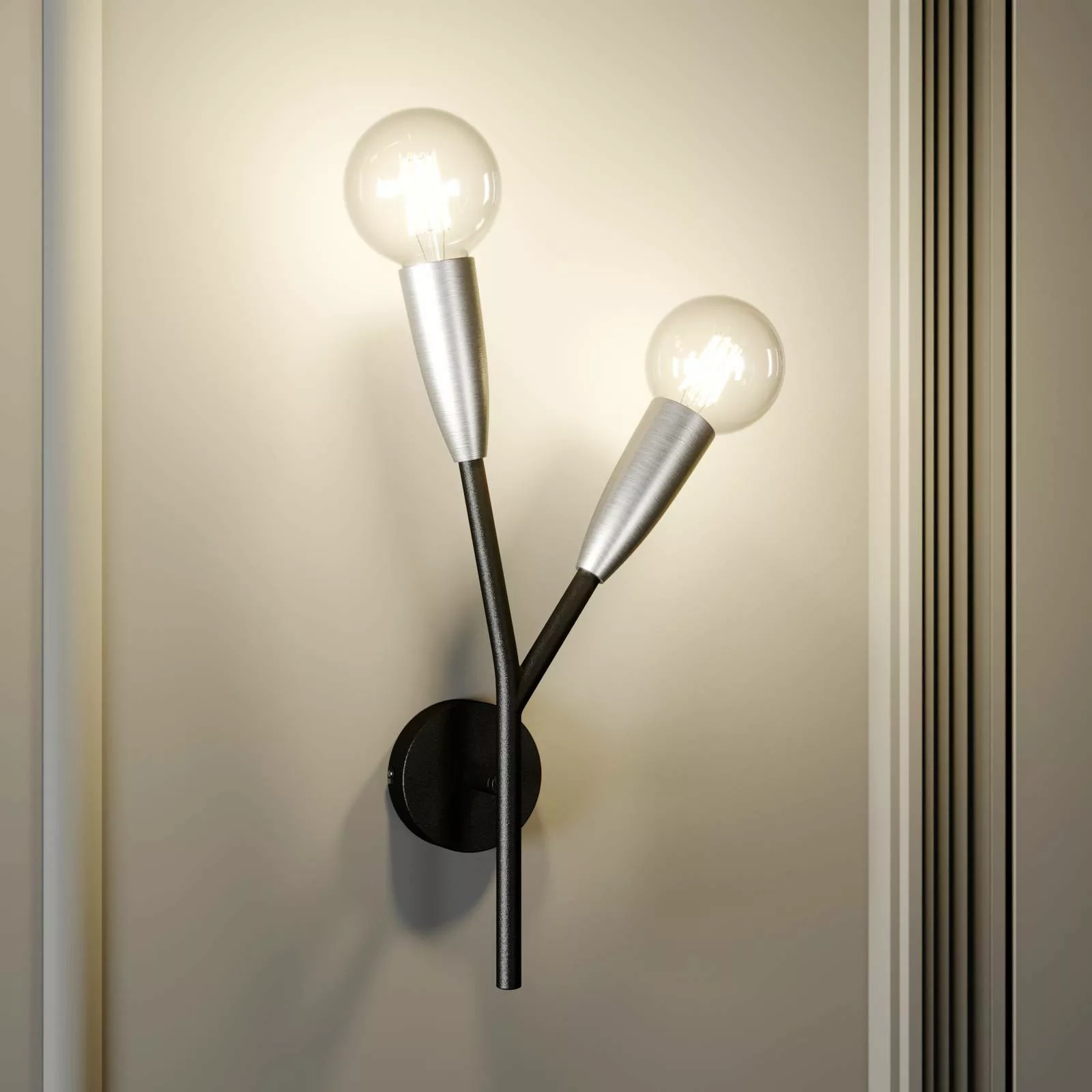 Lucande Carlea Wandlampe, 2-fl. schwarz-nickel günstig online kaufen