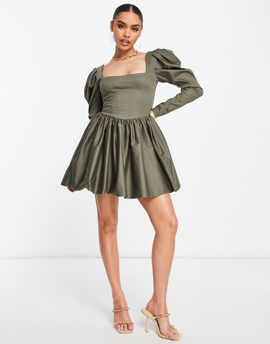 ASOS DESIGN – Gebondetes Skater-Minikleid aus Baumwoll-Popeline in Khaki-Gr günstig online kaufen