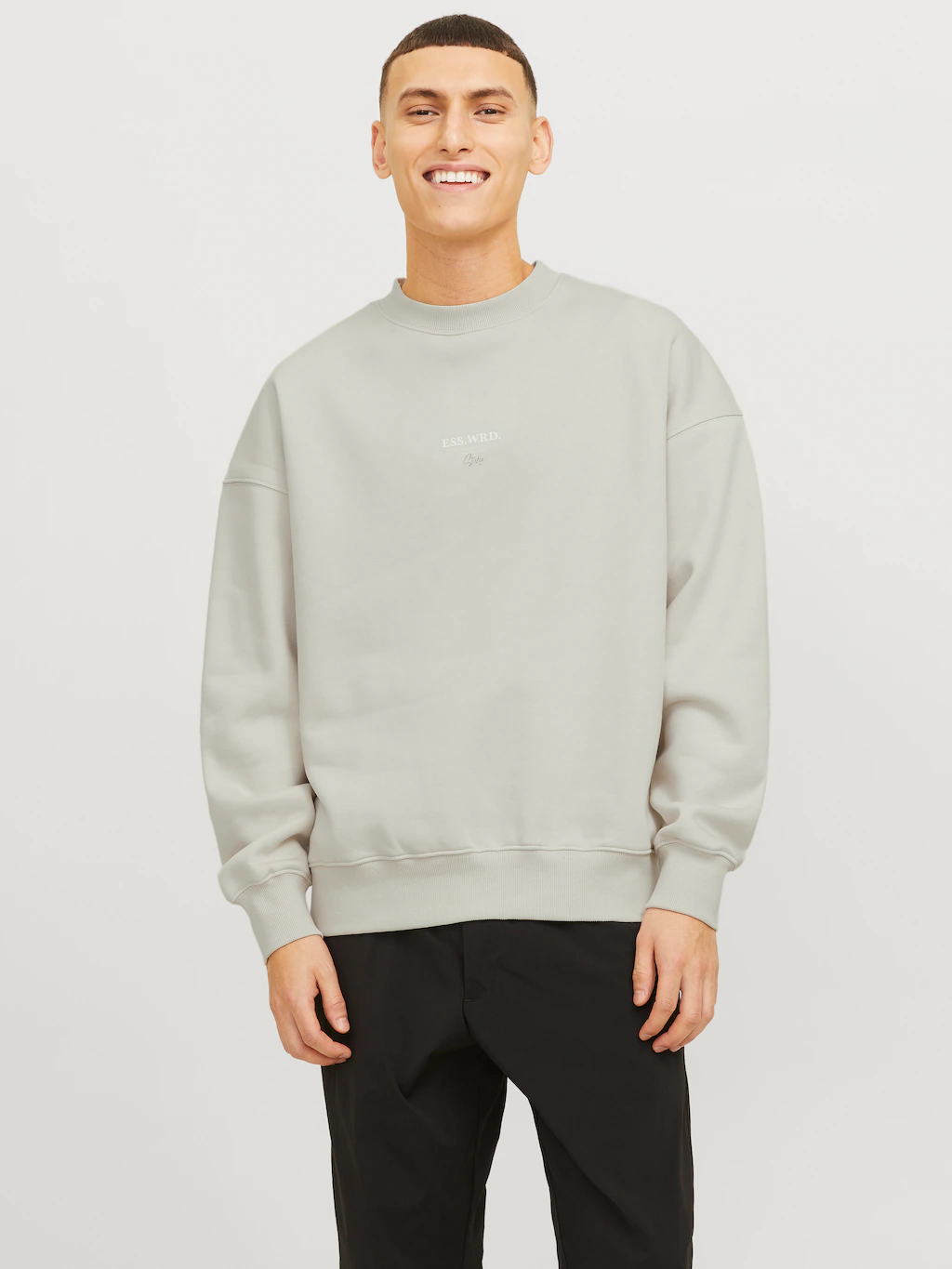 Jack & Jones Sweatshirt "JJEURBAN EDGE STUDIO SWEAT CREW NOOS", mit Front u günstig online kaufen