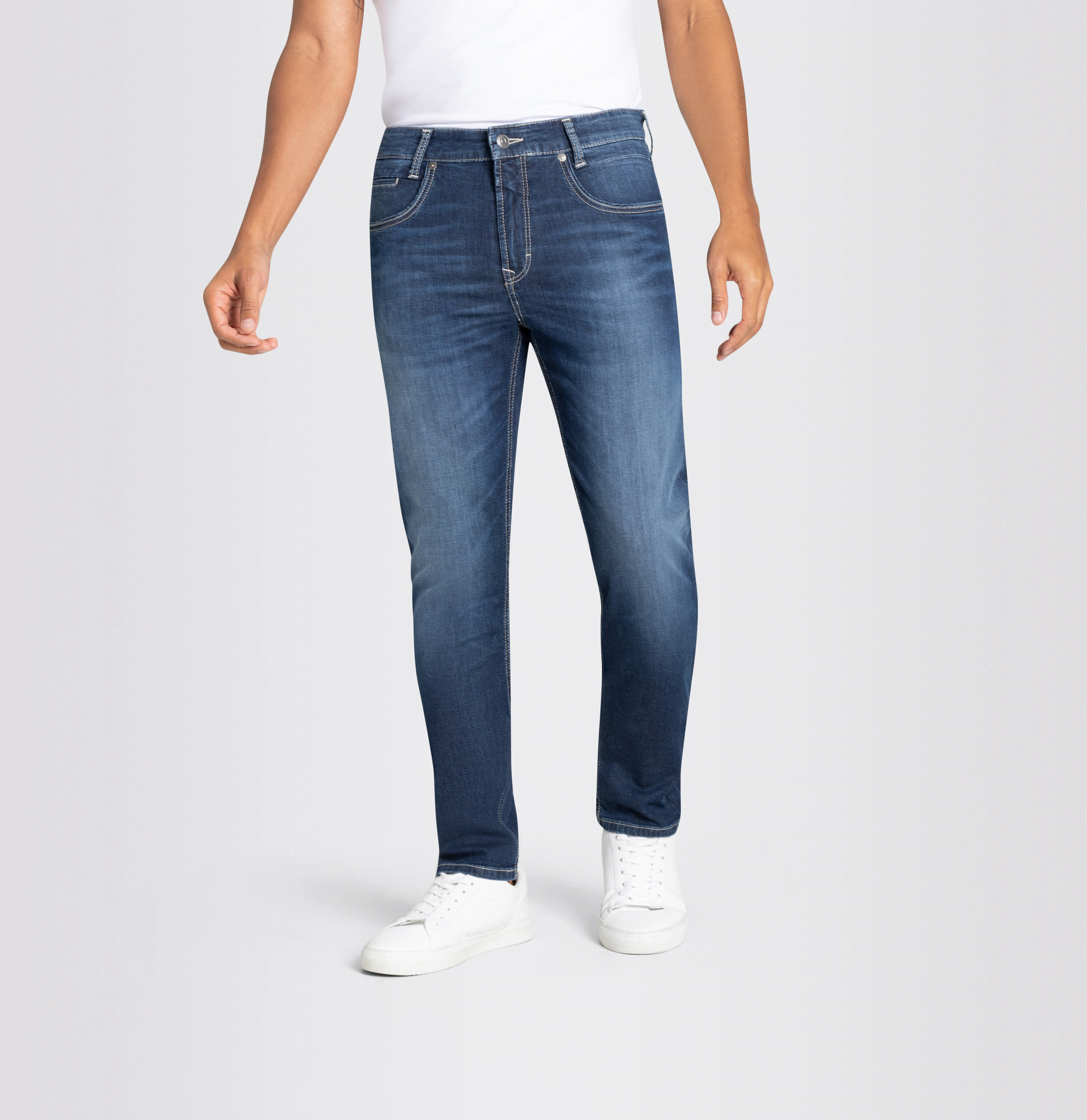 MAC Slim-fit-Jeans "Arne-Pipe light", schmaler figurbetonender Schnitt günstig online kaufen