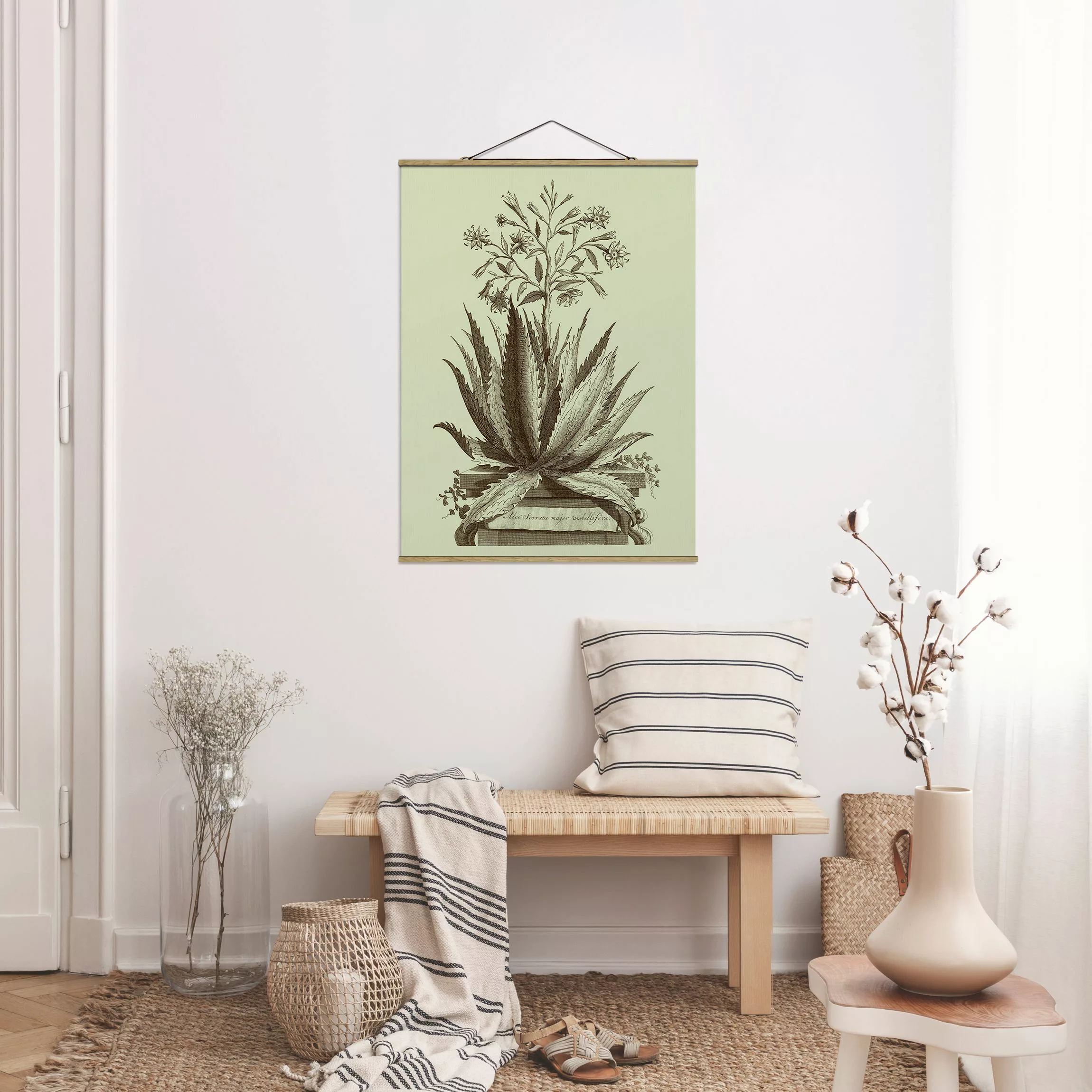 Stoffbild Blumen mit Posterleisten - Hochformat Vintage Aloe Serrata günstig online kaufen
