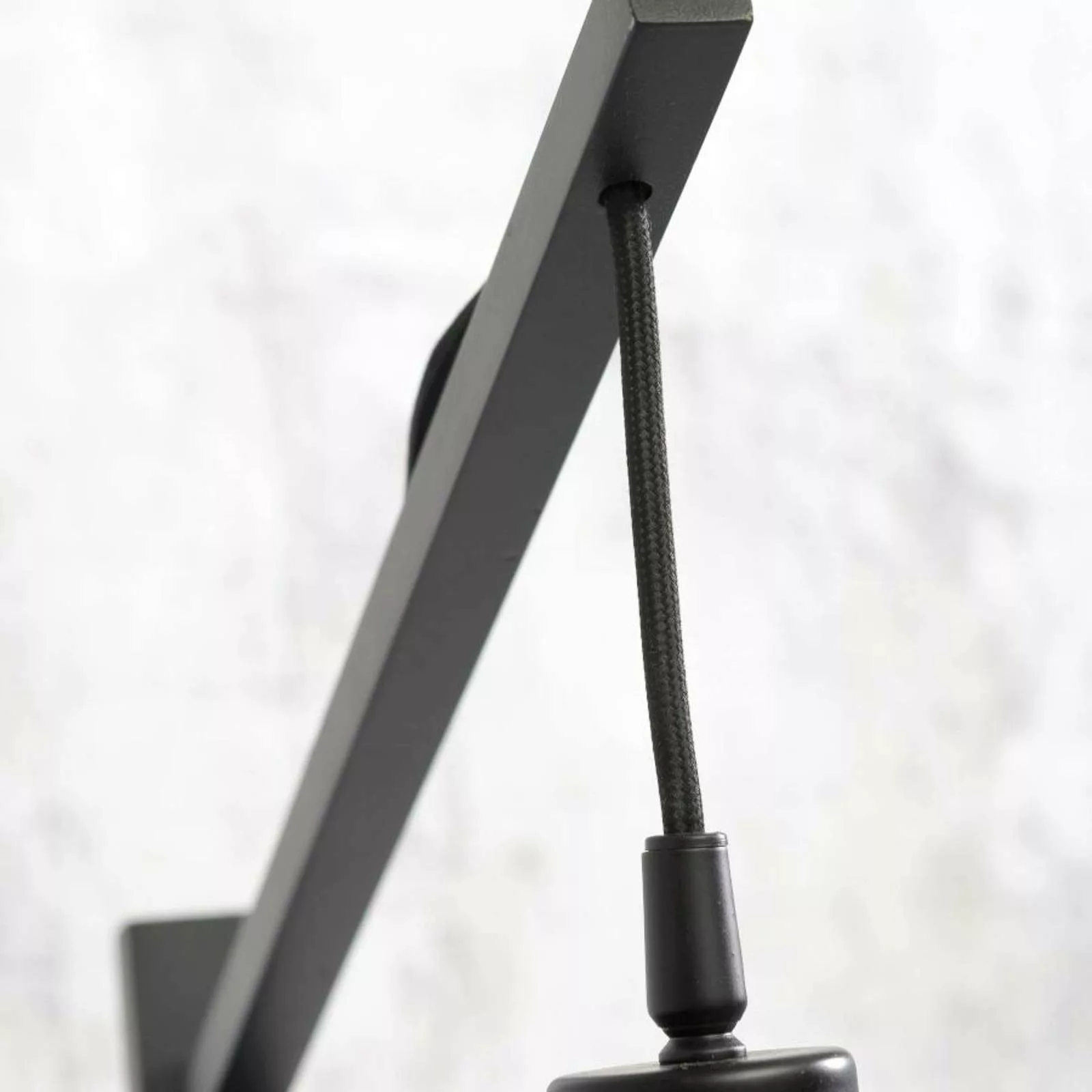 GOOD & MOJO Hokkaido Stehleuchte, 150 cm, schwarz günstig online kaufen