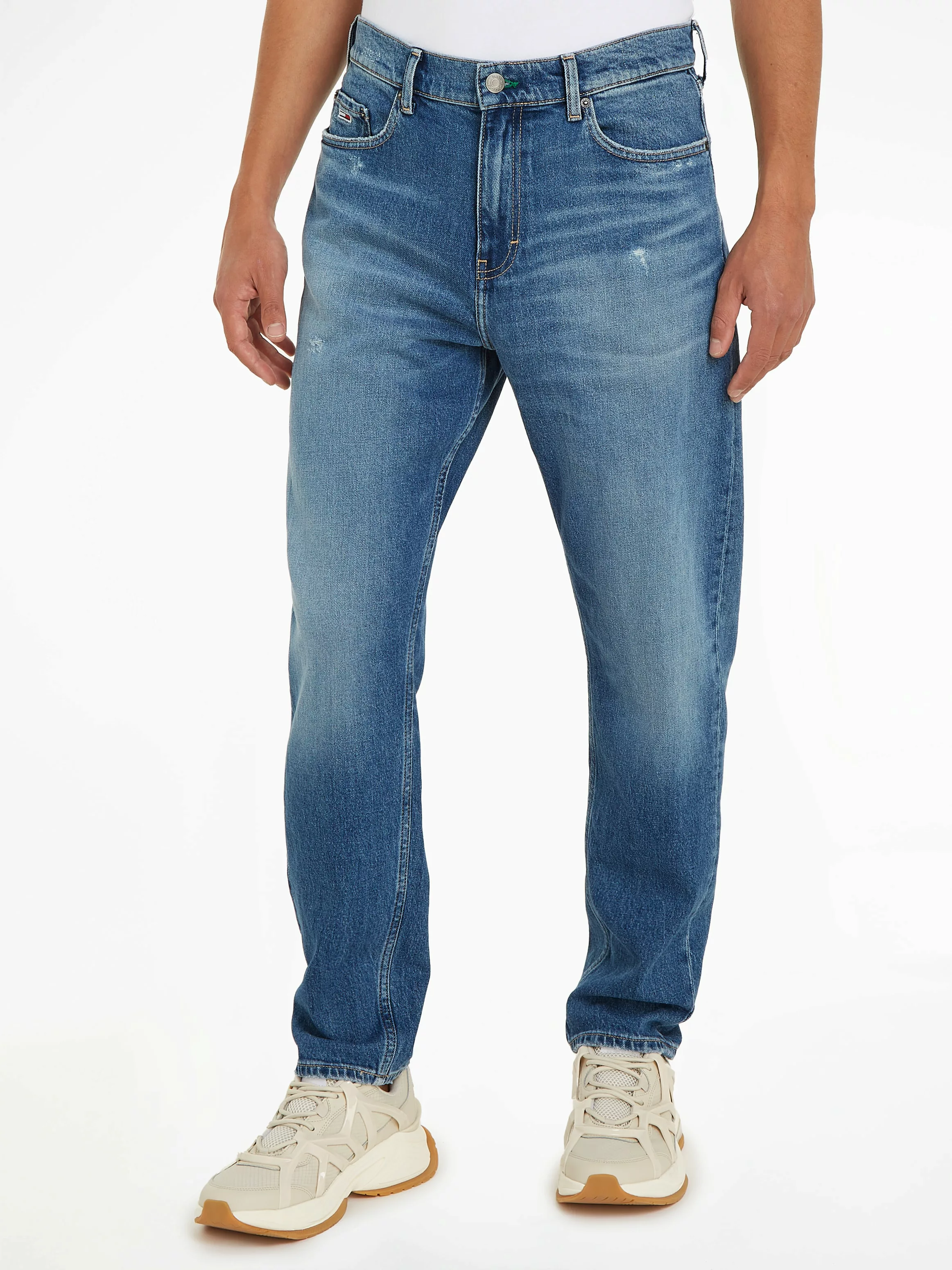 Tommy Jeans Tapered-fit-Jeans "Isaac Relaxed Tapered", im 5-Pocket-Style günstig online kaufen