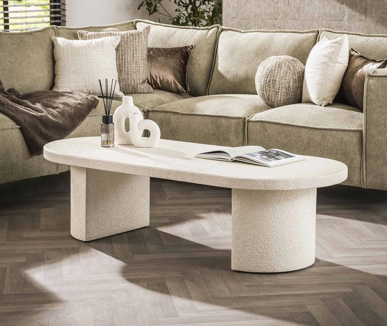 LEVEN Lifestyle Couchtisch ASTONE oval aus günstig online kaufen
