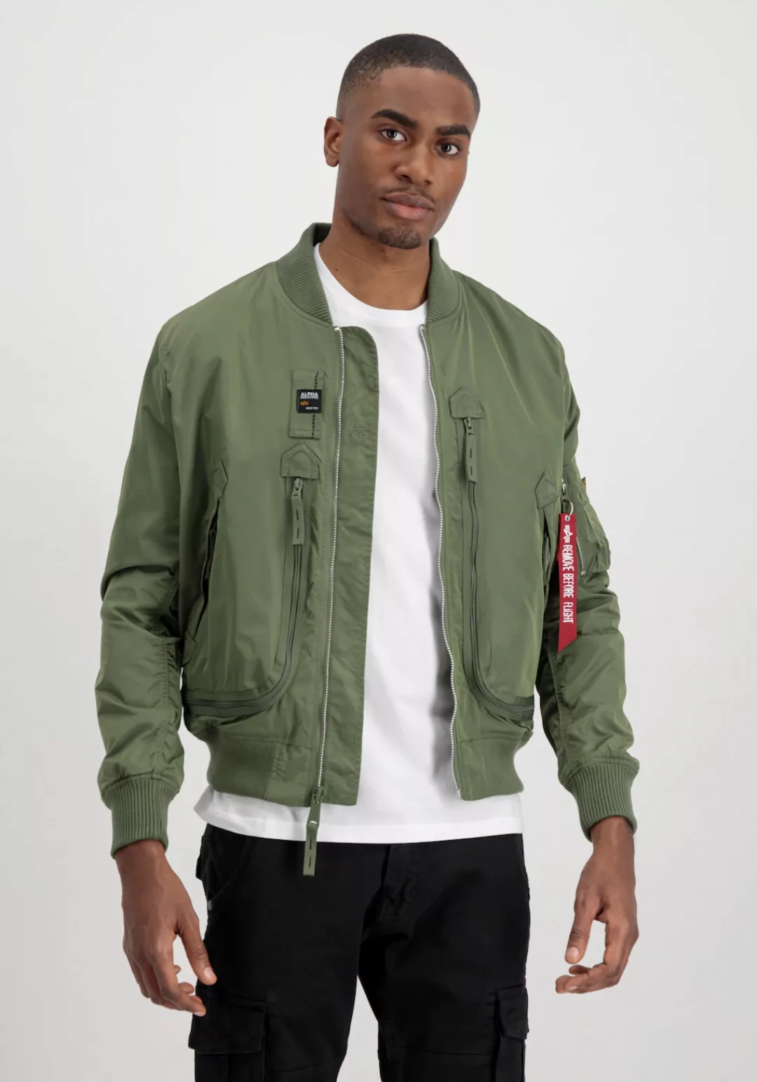 Alpha Industries Bomberjacke "Alpha Industries Men - Bomber Jackets MA-1 Ae günstig online kaufen