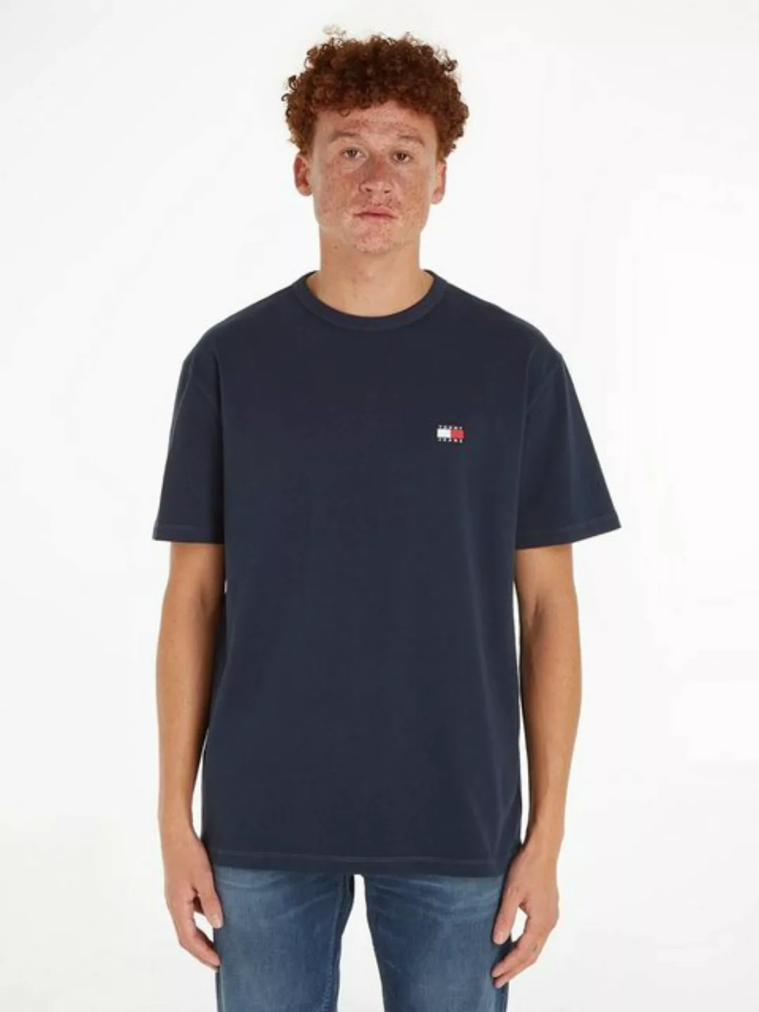 Tommy Jeans Plus T-Shirt TJM REG BADGE TEE EXT mit Tommy Jeans Logo auf der günstig online kaufen