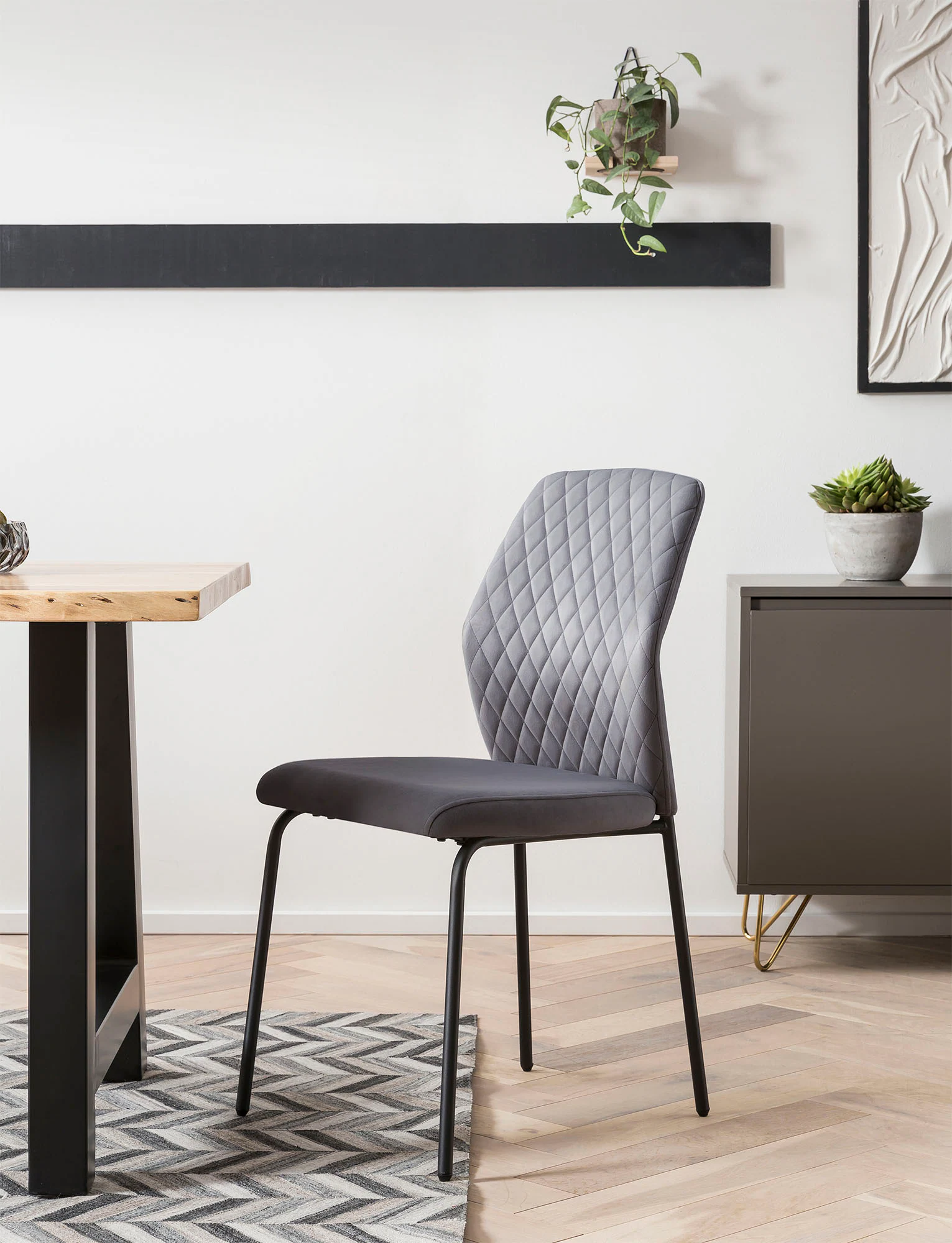 SalesFever 4-Fußstuhl, (Set), 2 St., Samt, 2er Set mit eleganter Wabenstepp günstig online kaufen