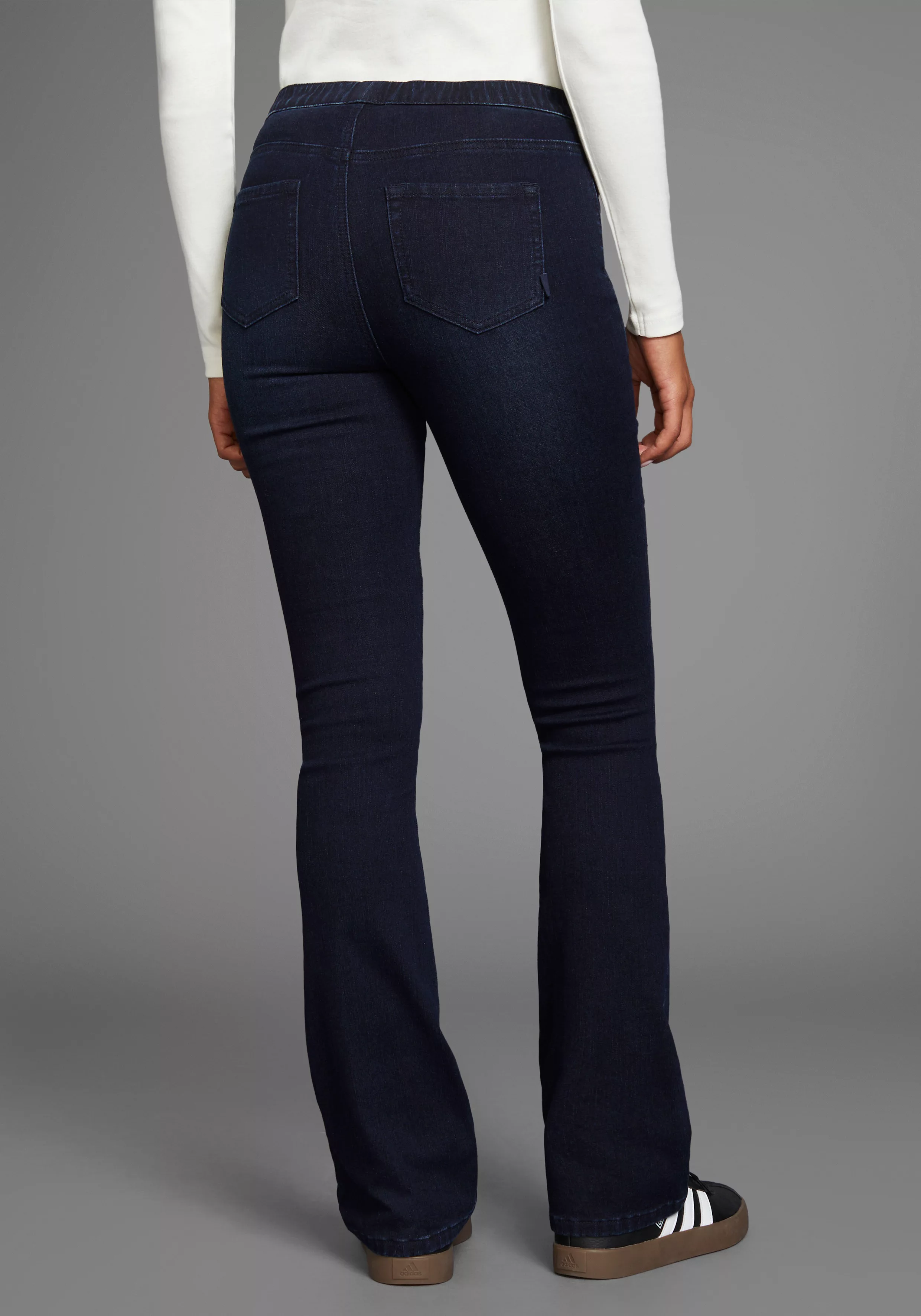 Arizona Jeansjeggings "Bootcut mit leichtem Thermo Effekt", High Waist günstig online kaufen