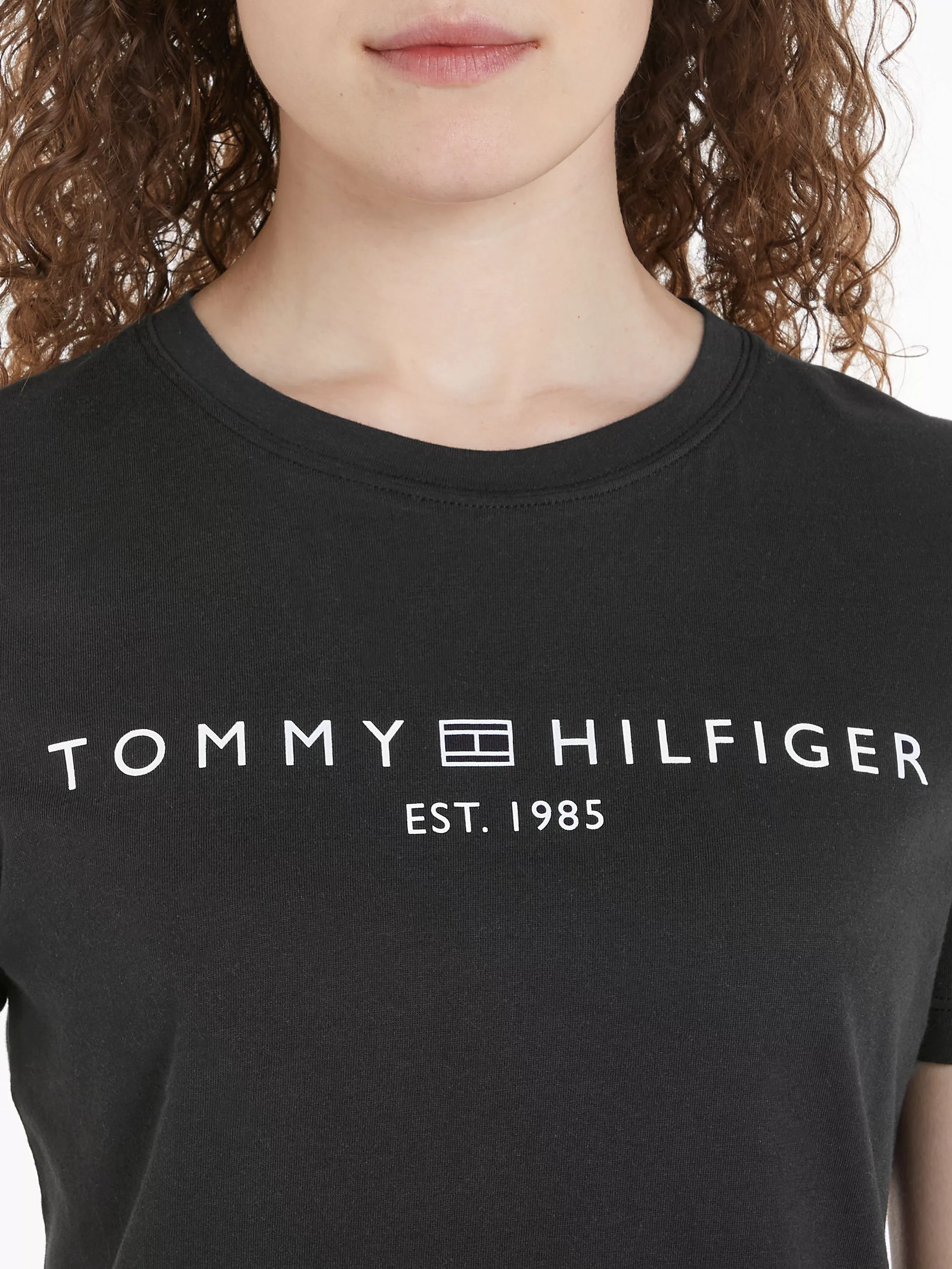 Tommy Hilfiger T-Shirt REG CORP LOGO C-NK SS mit Logoschriftzug günstig online kaufen