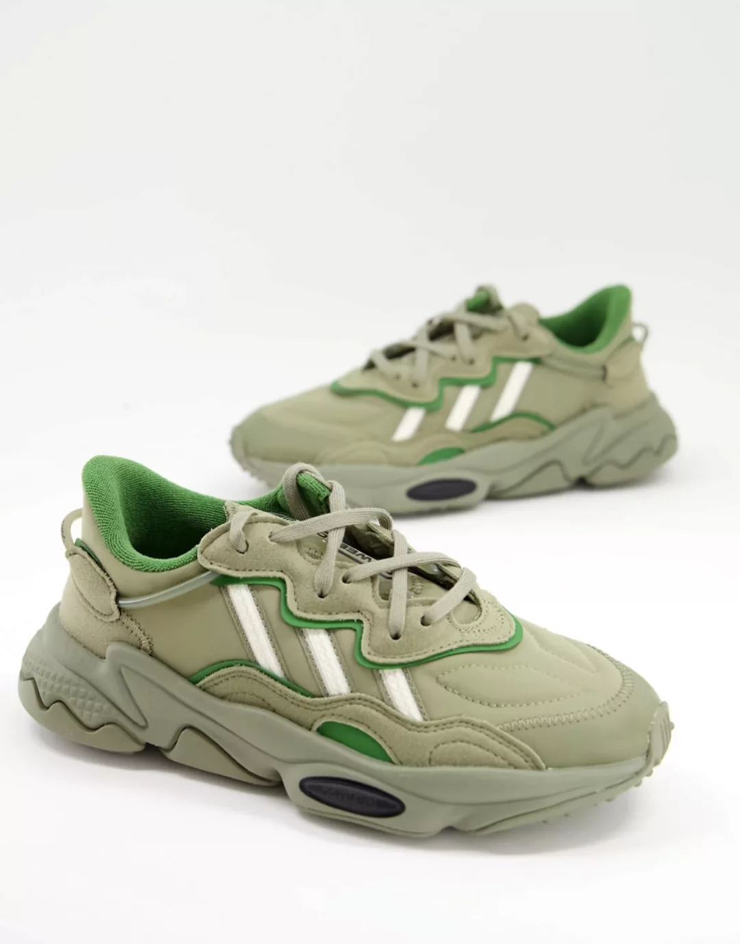 adidas Originals – Ozweego – Sneaker in Khaki-Grün günstig online kaufen