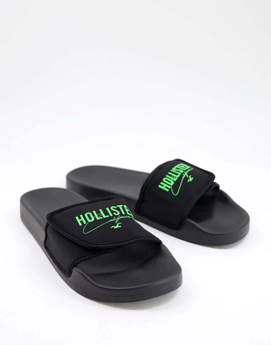Hollister – Home – Slider in Schwarz mit Polarfleece und Logo günstig online kaufen
