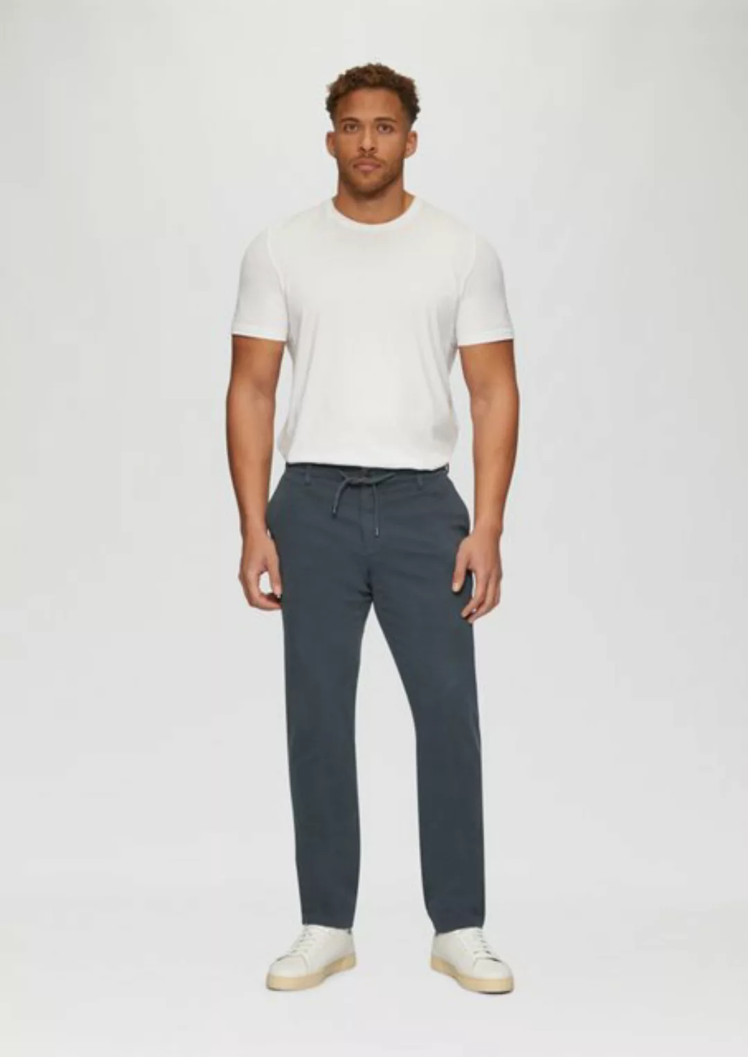 s.Oliver Stoffhose Regular: Chino-Jogger mit elastischem Bund Garment Dye günstig online kaufen