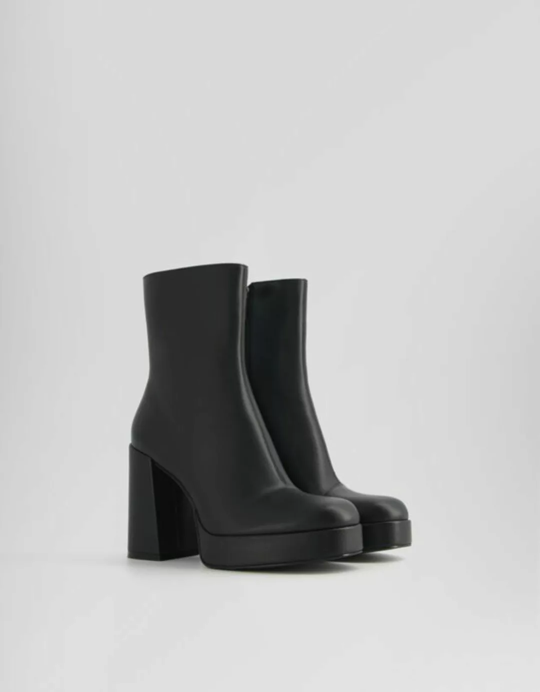 Bershka Plateau-Stiefeletten Mit Breitem Absatz. Damen 36 Schwarz günstig online kaufen