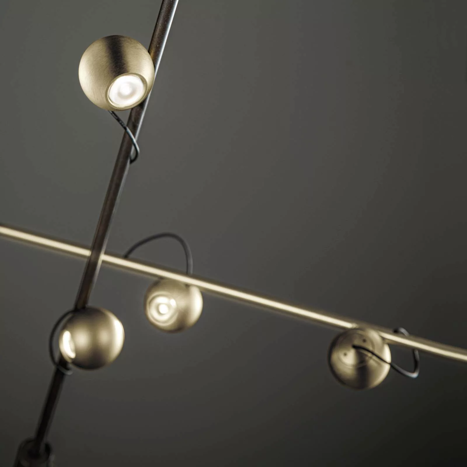 LED-Deckenleuchte Magnetic, bronze/gold günstig online kaufen