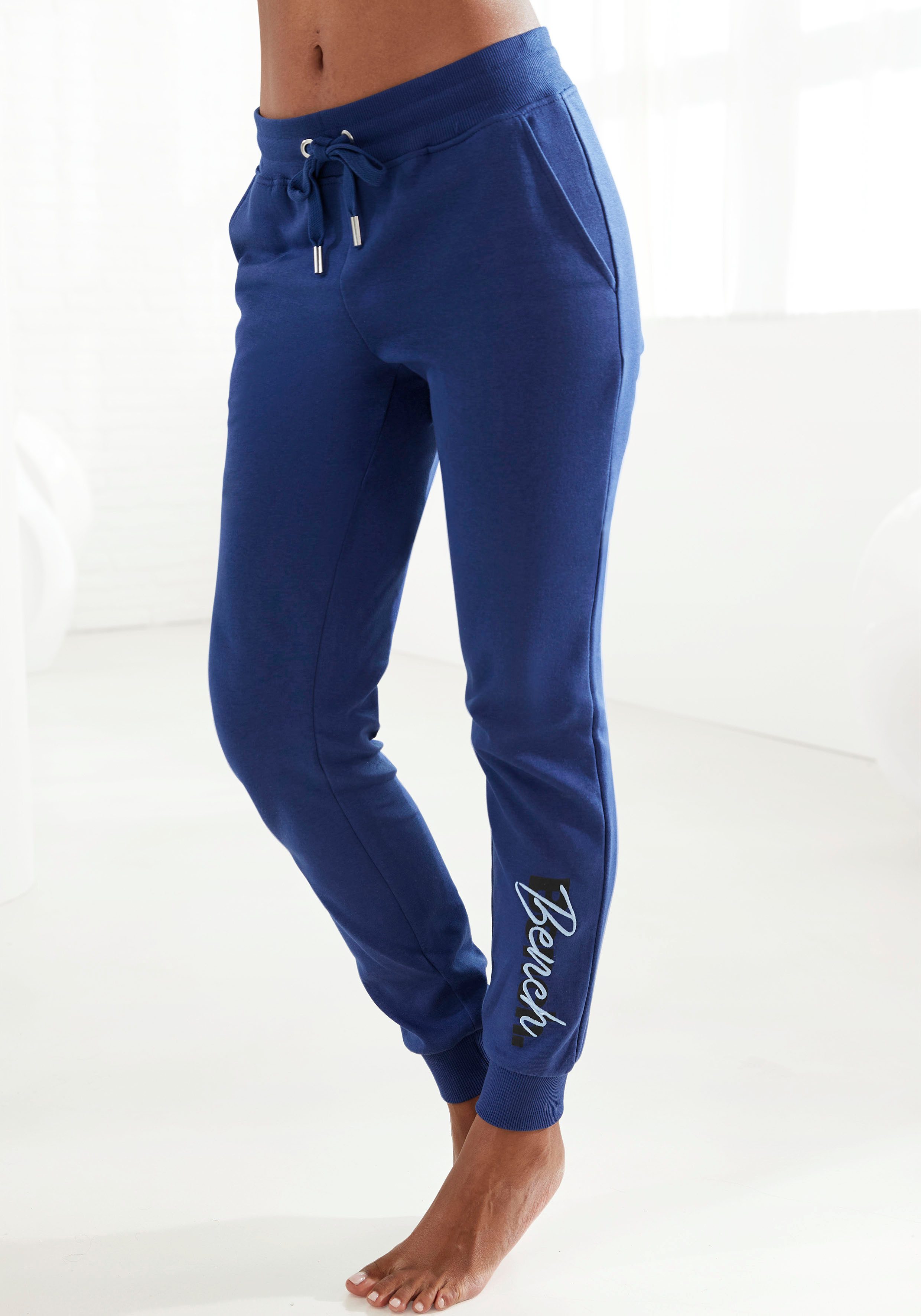 Bench. Loungewear Sweatpants, mit Logodruck und Stickerei, Loungewear günstig online kaufen