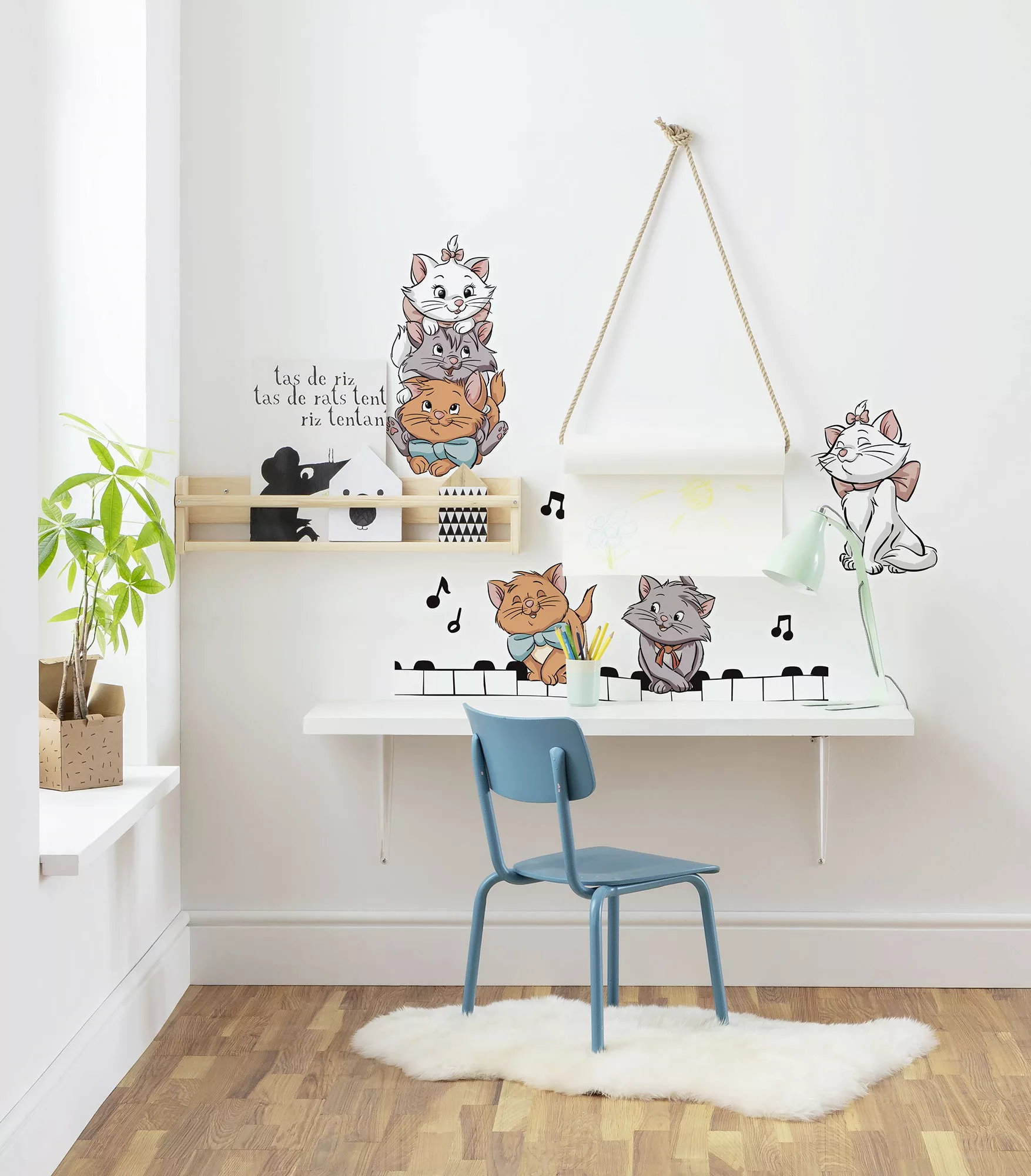 KOMAR Wandtattoo - Aristocats Kittens  - Größe 50 x 70 cm mehrfarbig Gr. on günstig online kaufen