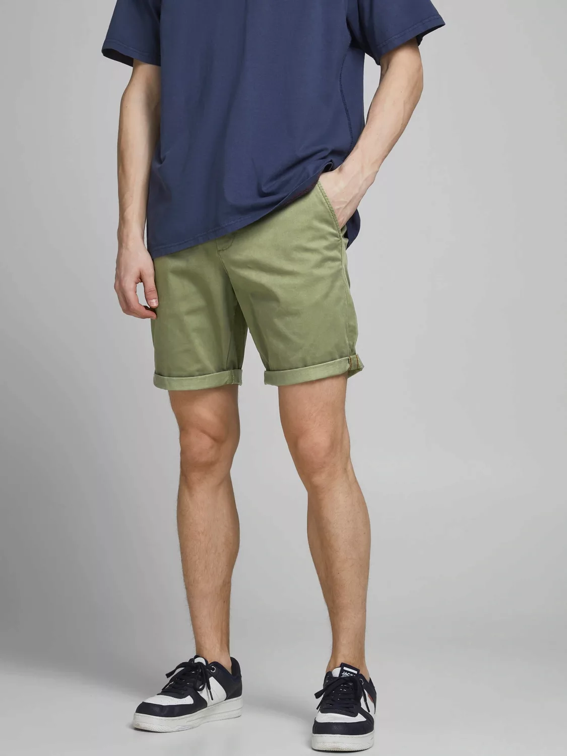 Jack & Jones Herren Chino Short JJIBOWIE JJSHORTS SOLID günstig online kaufen