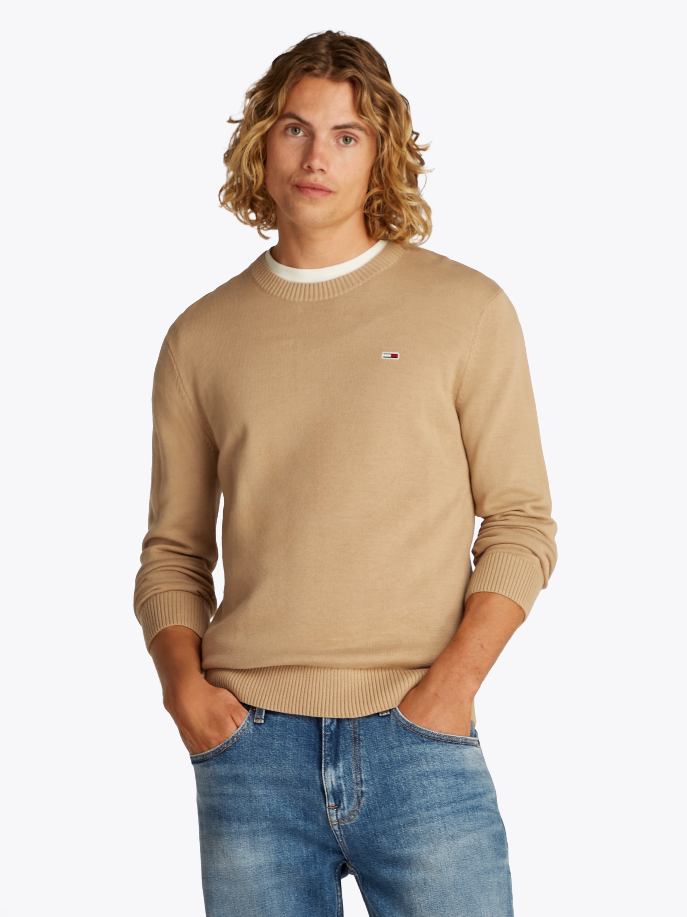 Tommy Jeans Rundhalspullover "TJM SLIM ESSENTIAL LIGHT SWEATER", mit Flag-P günstig online kaufen