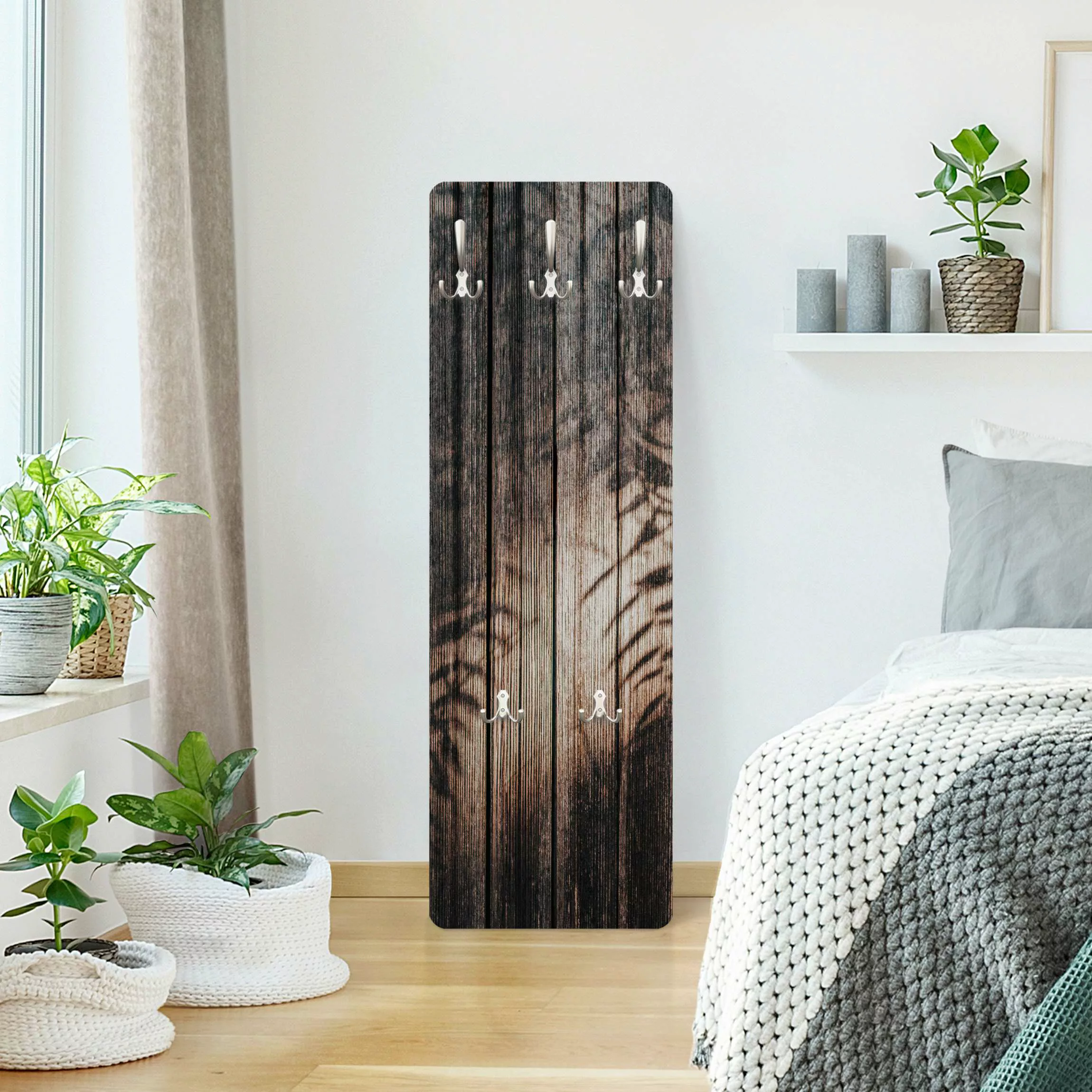 Wandgarderobe Holzbretter mit tropischen Schatten günstig online kaufen