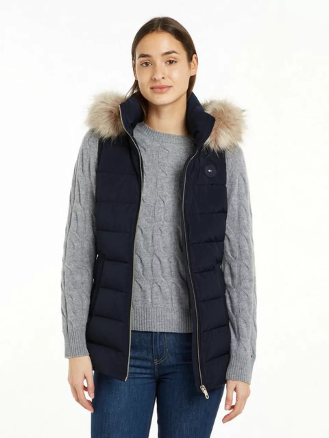 Tommy Hilfiger Steppweste HERITAGE DOWN TYRA VEST WITH FUR mit Logopatch günstig online kaufen