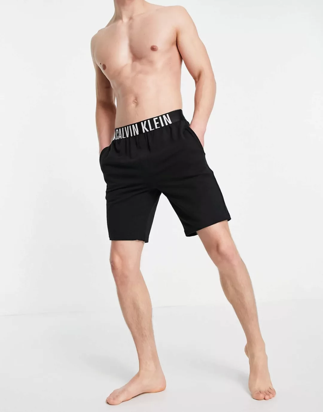 Calvin Klein – Intense Power – Lounge-Shorts in Schwarz günstig online kaufen
