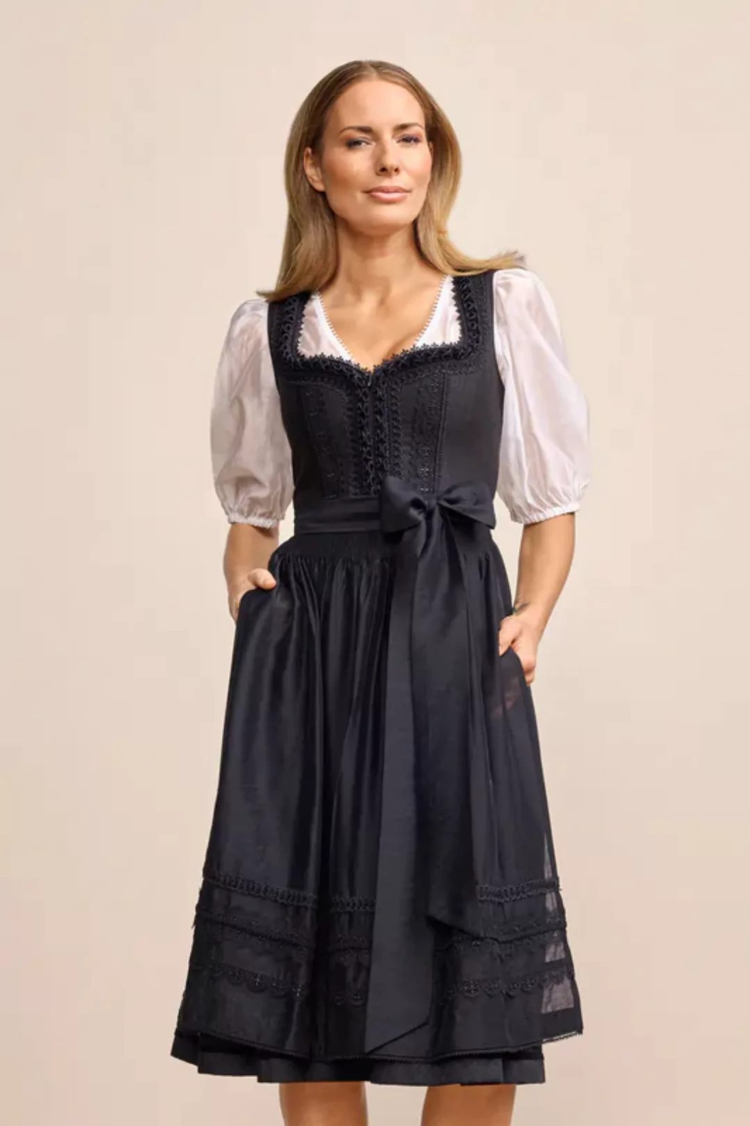 Dirndl Verity (70cm) günstig online kaufen