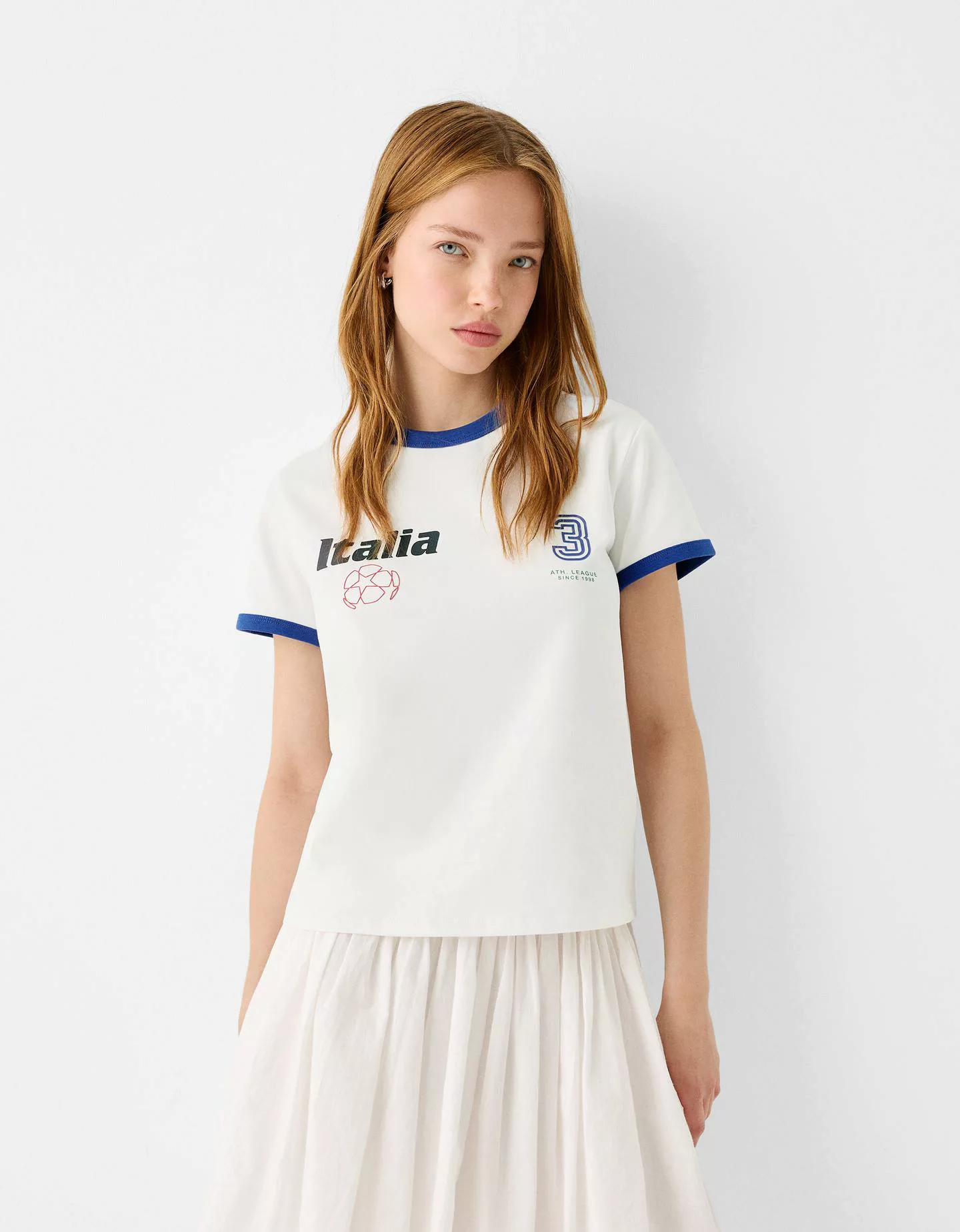 Bershka Sportliches Kurzarm-T-Shirt Mit Kontrasten Damen Xl Rohweiß günstig online kaufen