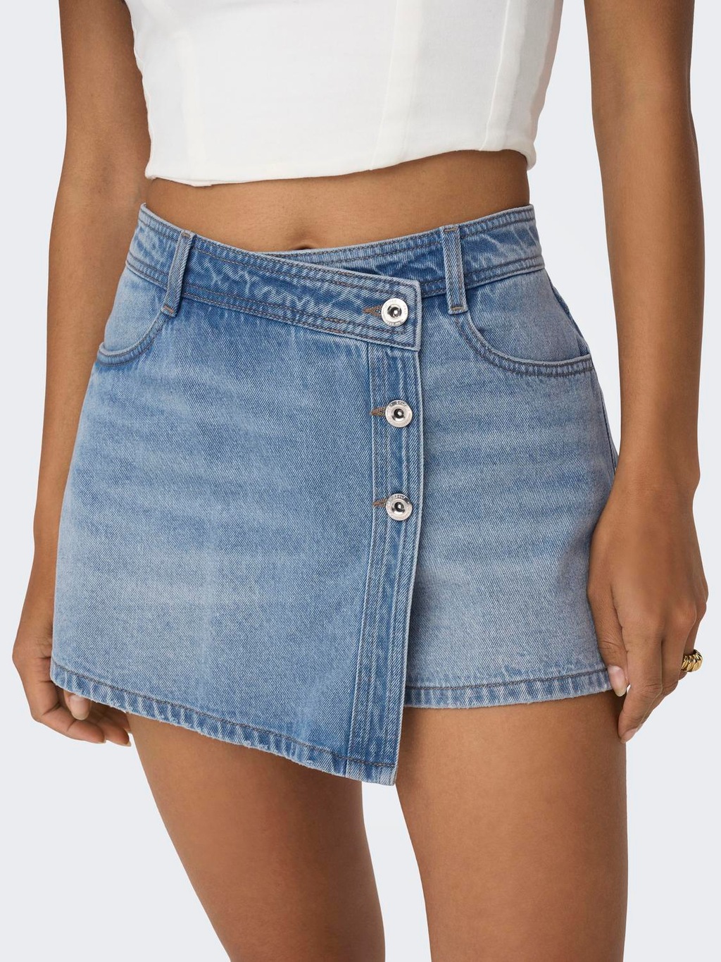 ONLY Jeansshorts ONLLESLY REG LB DNM SKORT BJ NOOS günstig online kaufen