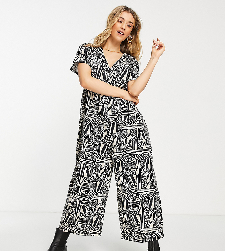 ASOS DESIGN – Kurzärmliger, gesmokter Jumpsuit mit Knopfleiste und abstrakt günstig online kaufen