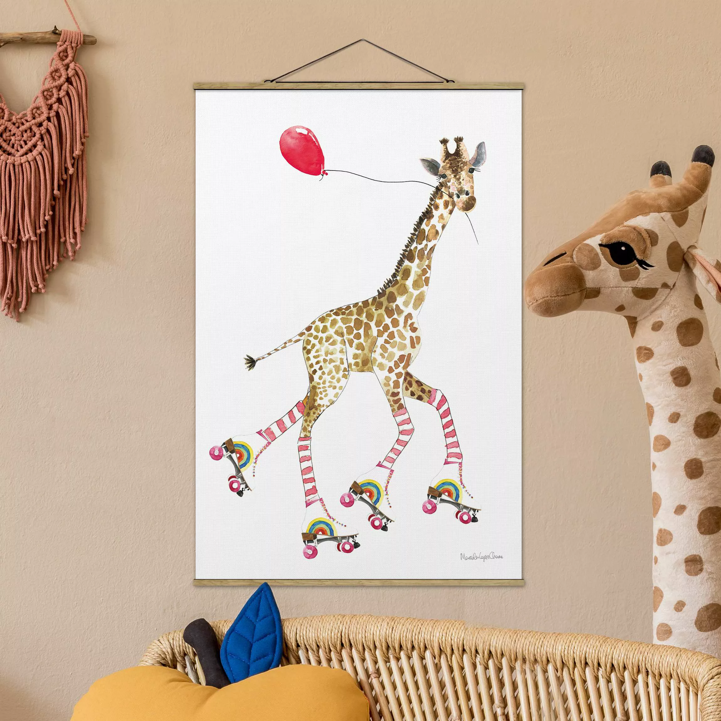 Stoffbild mit Posterleisten Giraffe auf Freudenfahrt günstig online kaufen