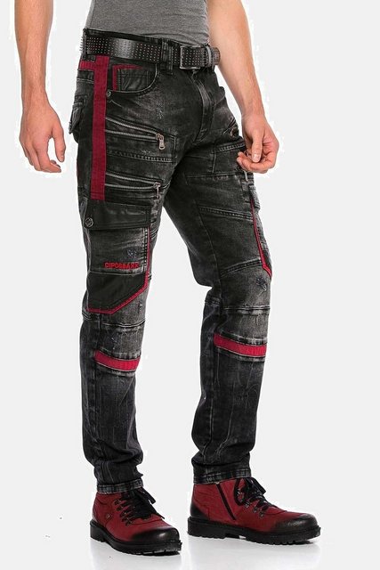 Cipo & Baxx Straight-Jeans Jeans mit auffälligen Elementen, CD561 günstig online kaufen