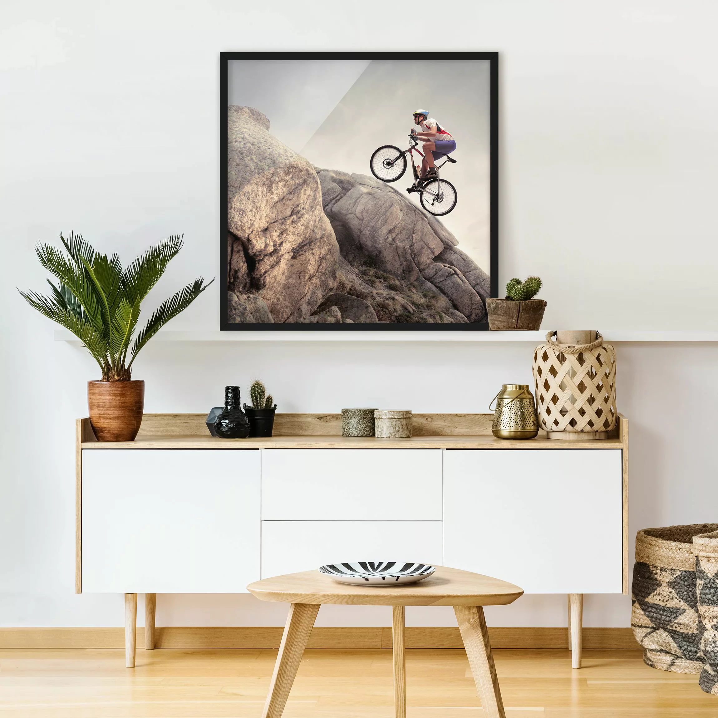 Bild mit Rahmen Portrait - Quadrat Riding up that hill günstig online kaufen