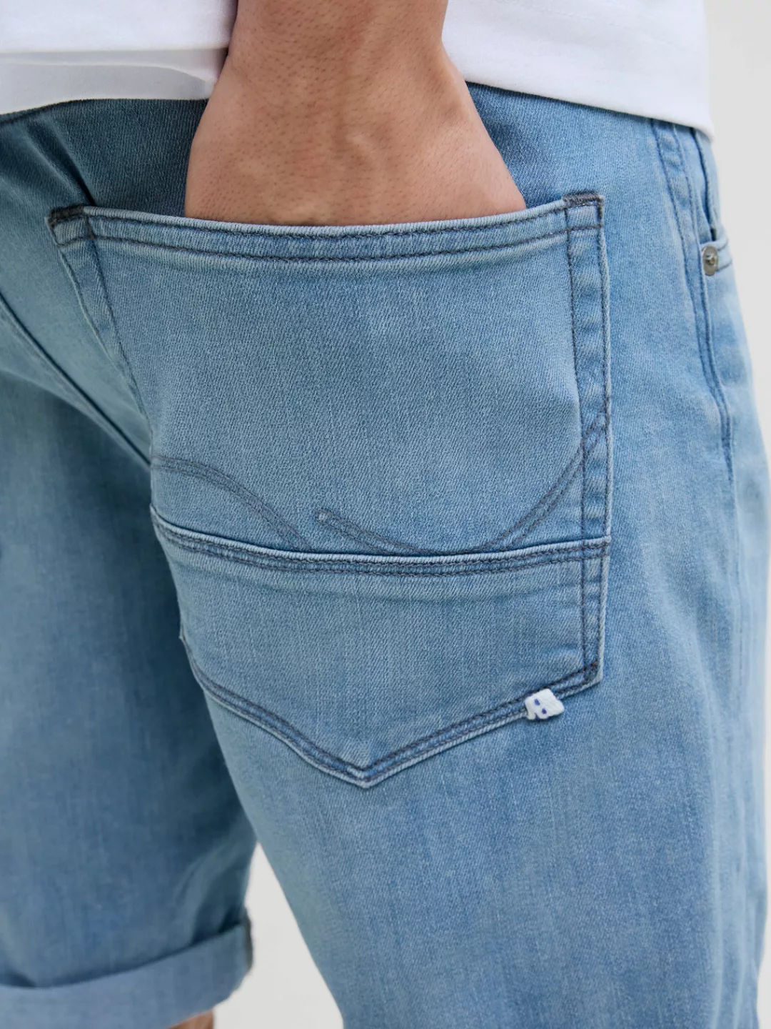 Jack & Jones Shorts "JJIRICK JJFOX SHORTS CB 310 SN", im Four-Pocket Style günstig online kaufen