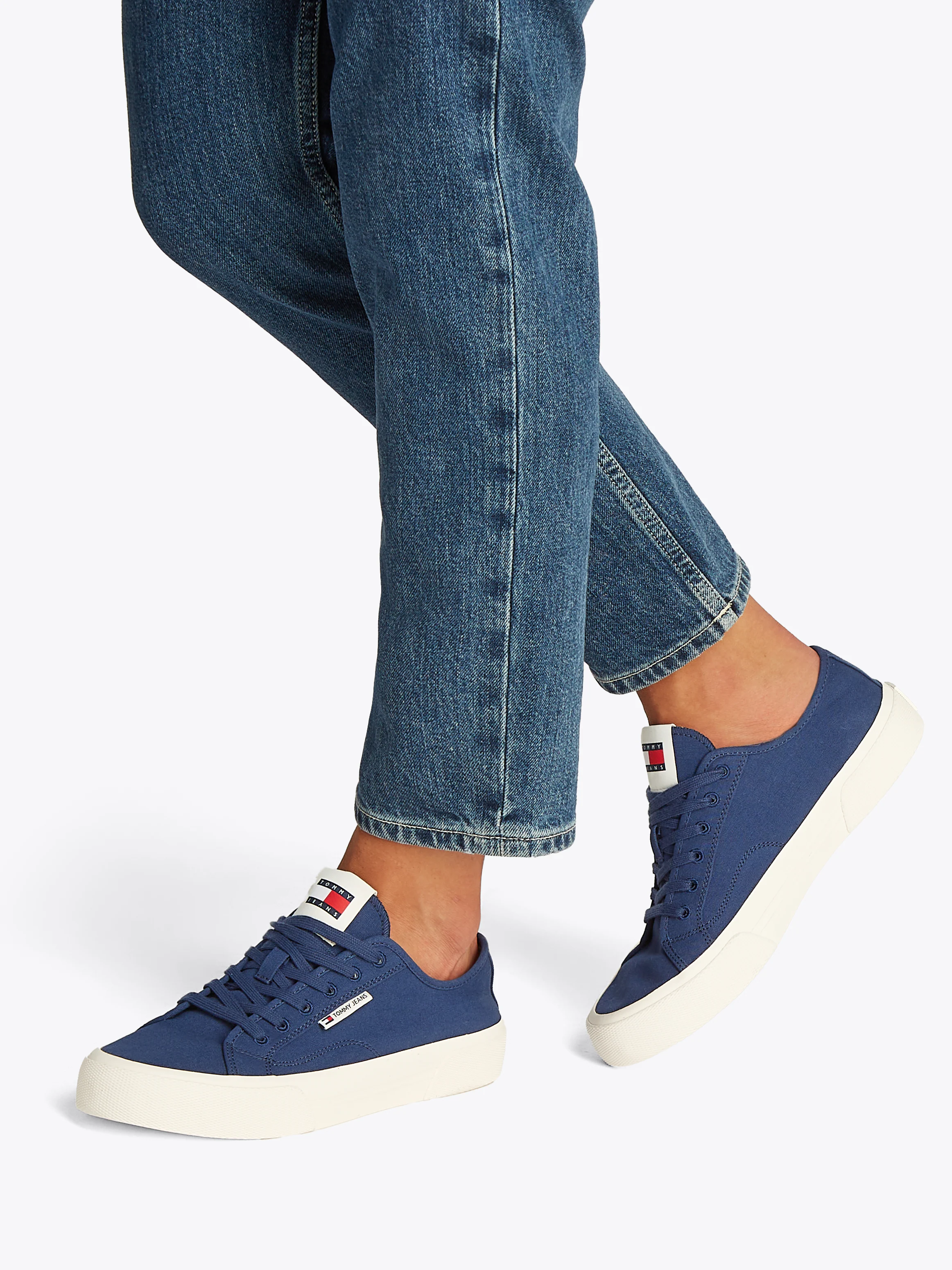 Tommy Jeans Plateausneaker "TJM LACE UP CANVAS COLOR", Freizeitschuh, Halbs günstig online kaufen