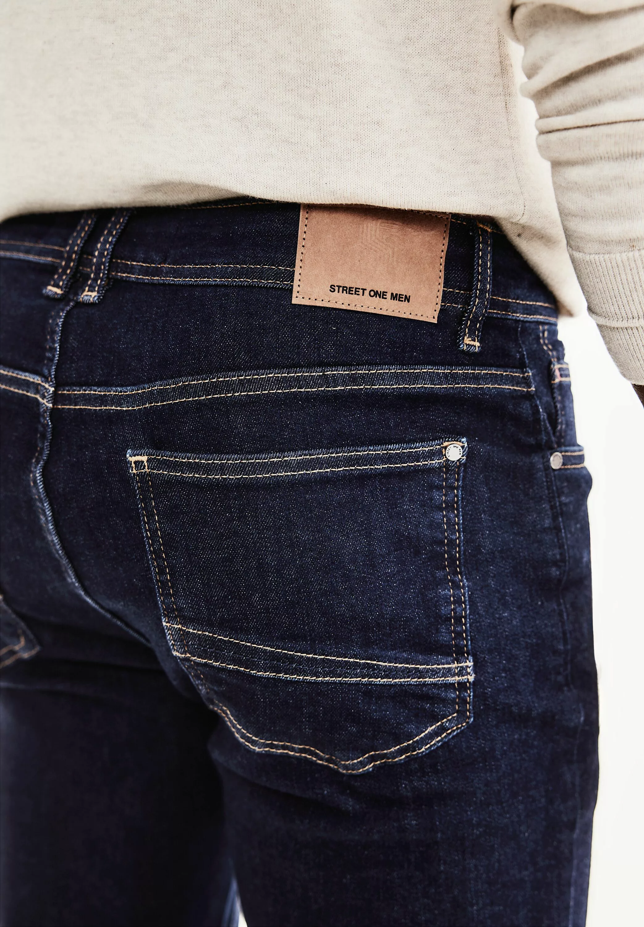 STREET ONE MEN Gerade Jeans, Middle Waist günstig online kaufen