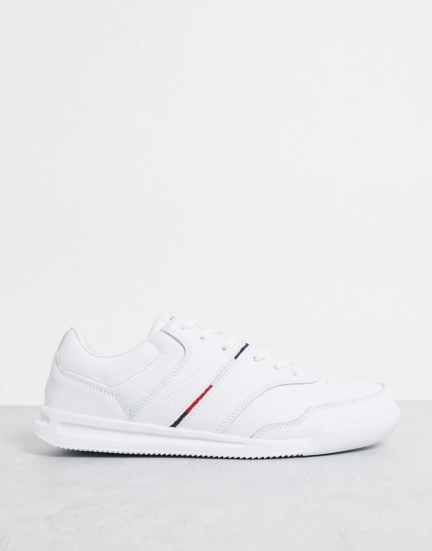 Tommy Hilfiger – Leichte Sneaker mit Streifen in Weiß günstig online kaufen