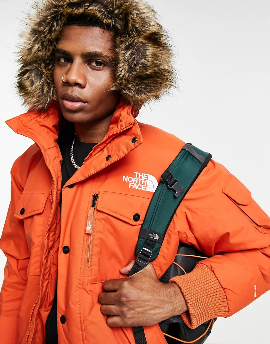 The North Face – Gotham – Jacke aus recyceltem Material in Orange günstig online kaufen